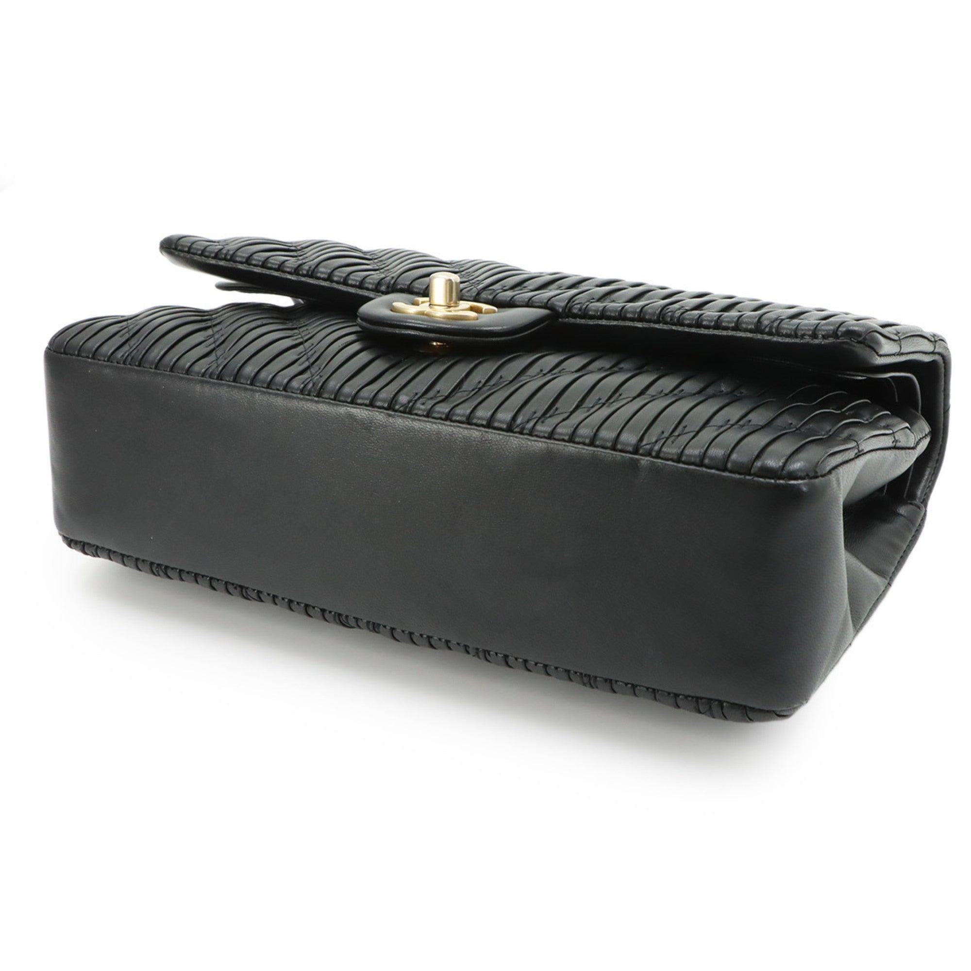 Chanel Black Leather Handbag Shoulder Bag (Pre-Owned)