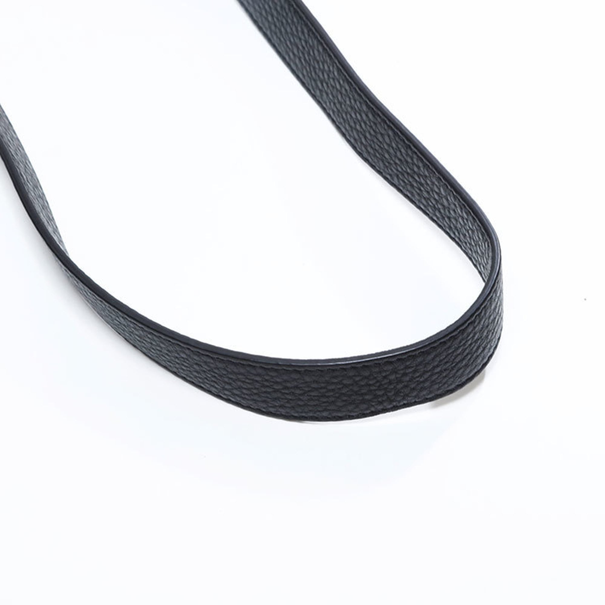 Fendi Black Leather Shoulder Bag (Pre-Owned)