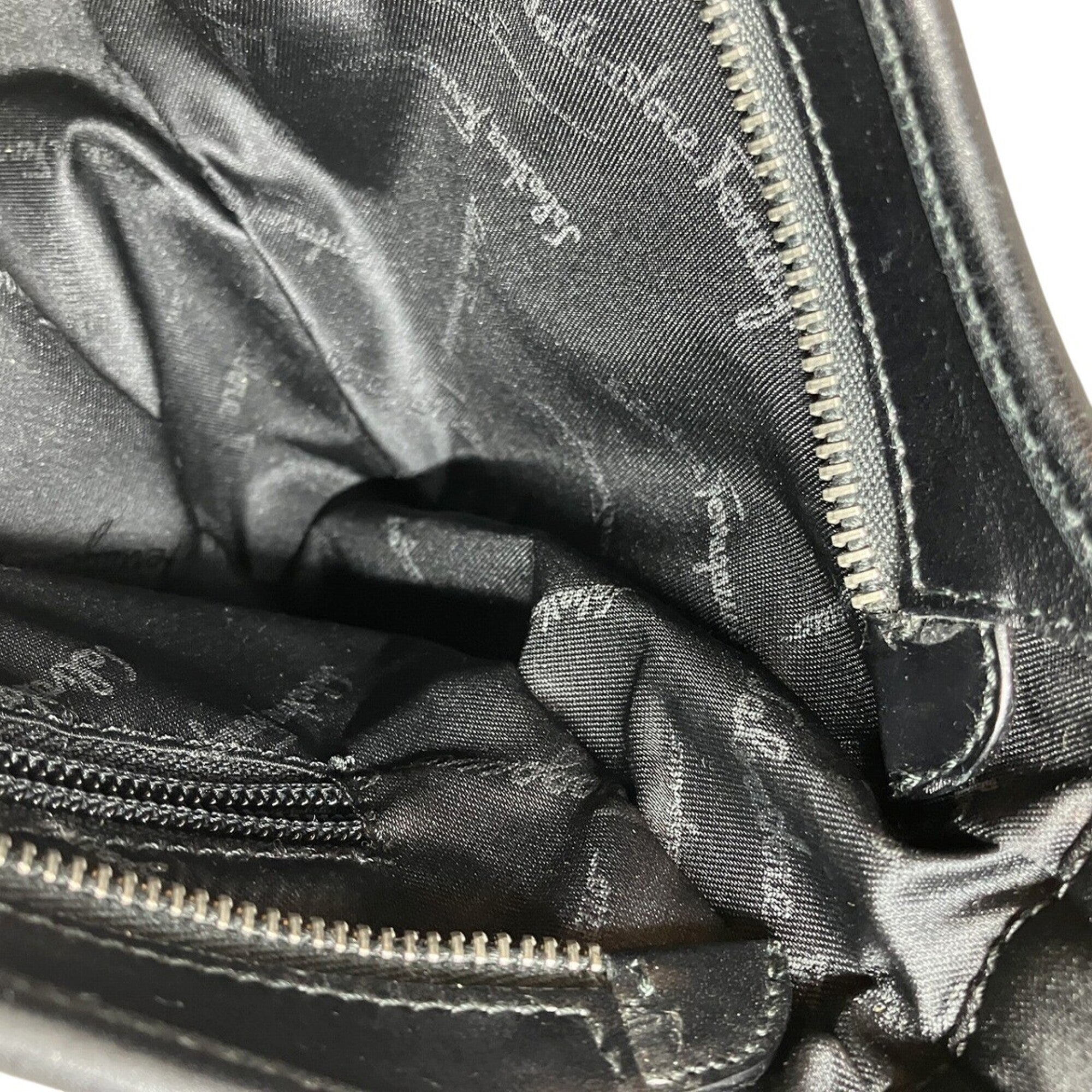 Salvatore Ferragamo Black Nylon Leather Handbag (Pre-Owned)