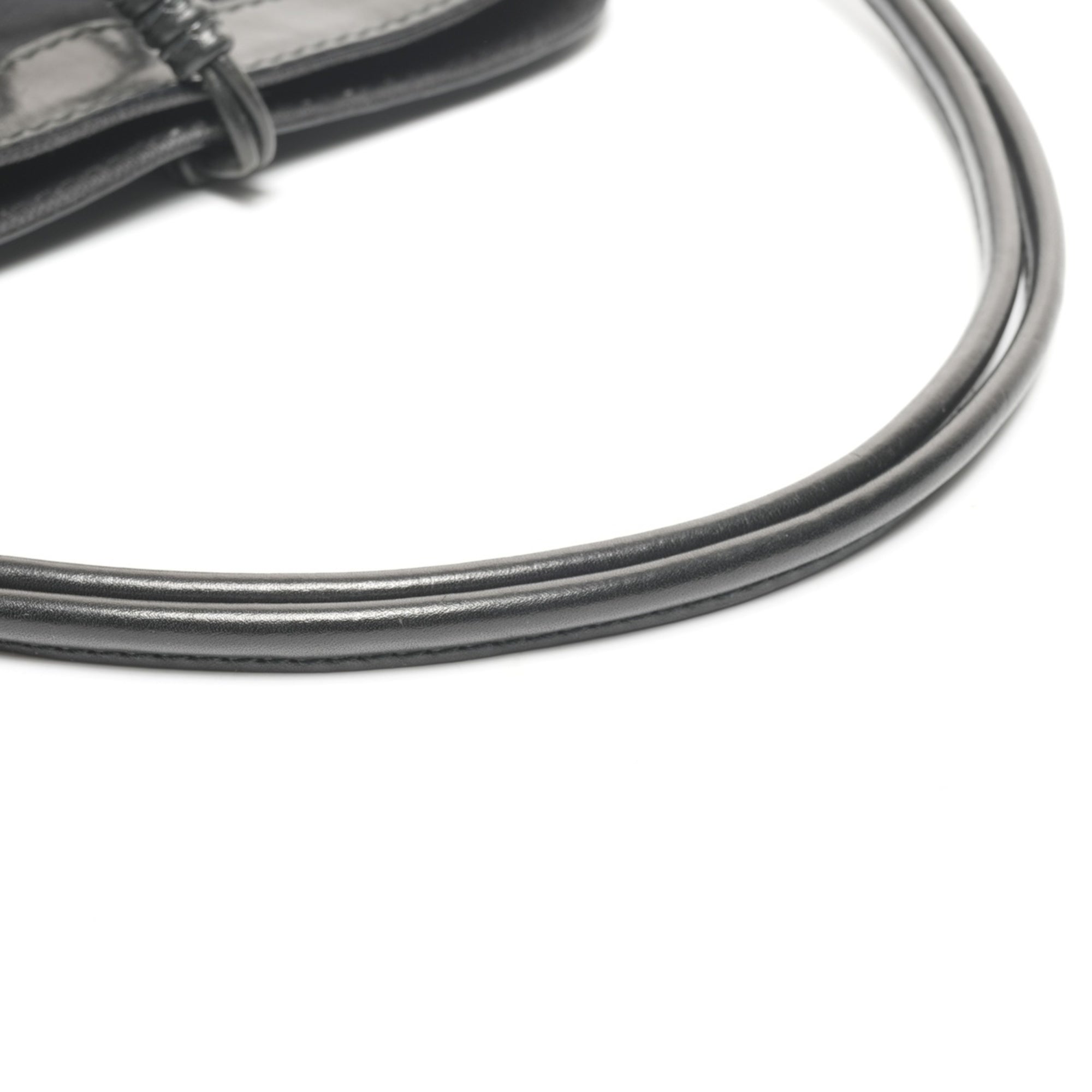 Valentino Black Shoulder Bag (Pre-Owned)