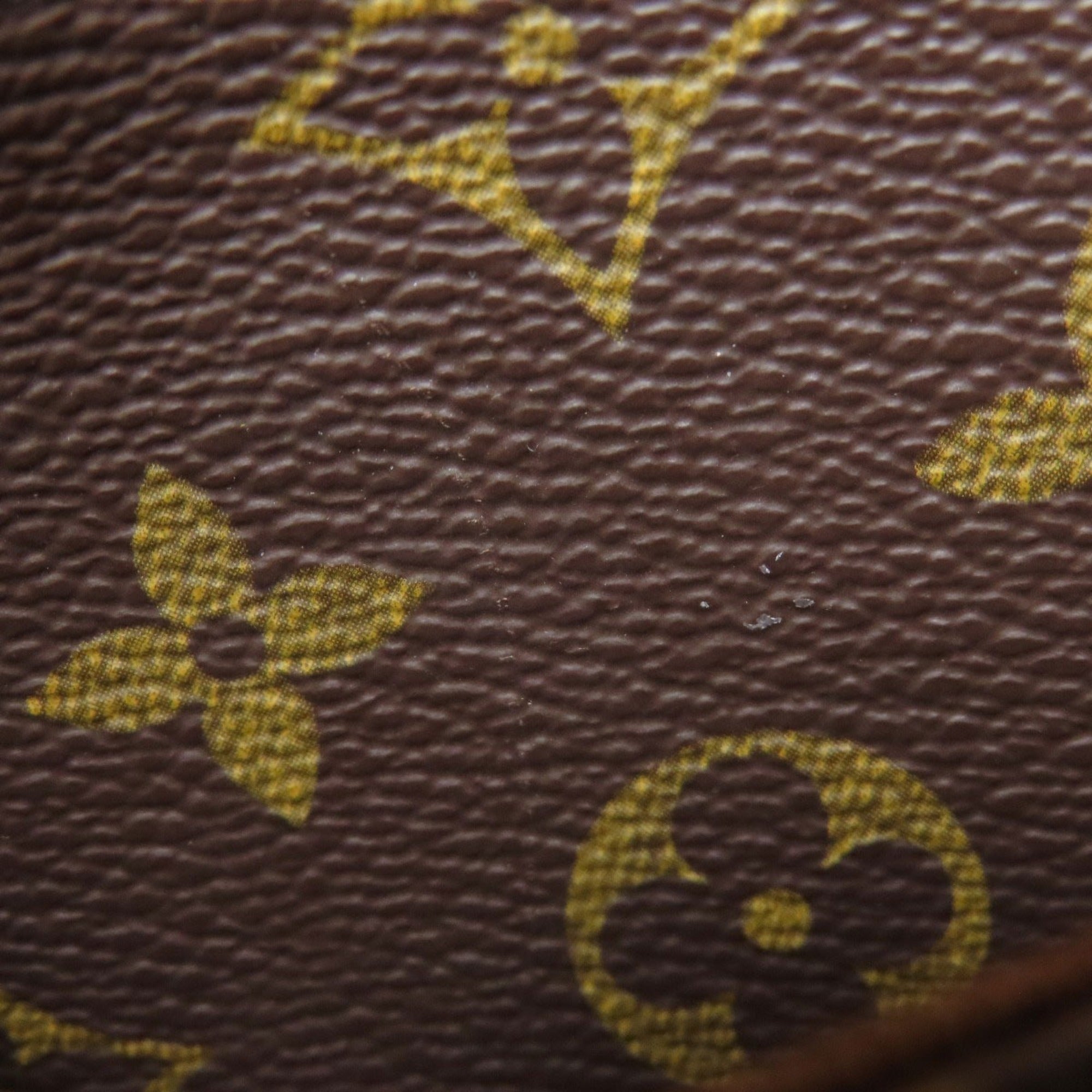 Louis Vuitton Brown Monogram Monogram Canvas Shoulder Bag (Pre-Owned)