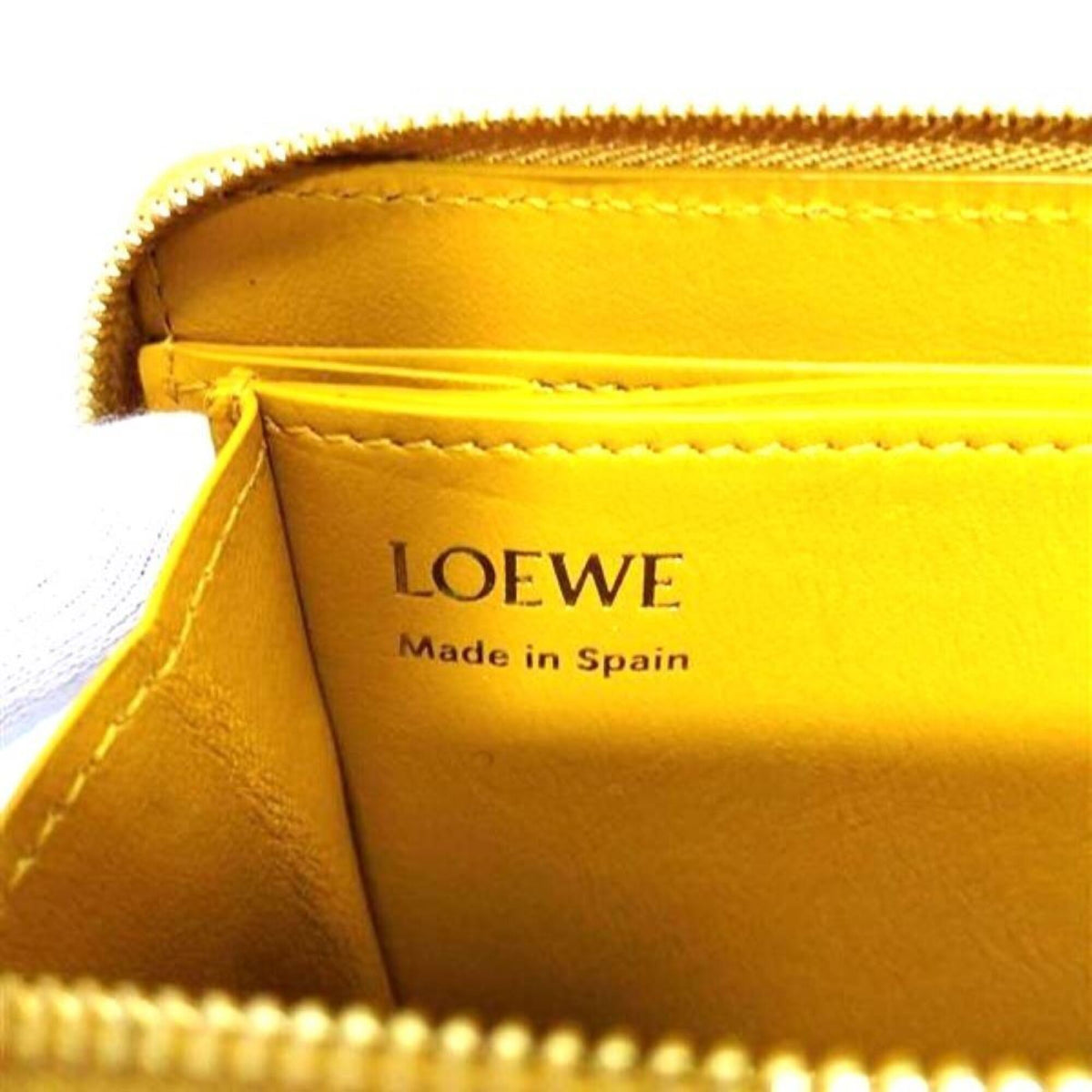 Loewe Yellow Leather Long Wallet (Bi-Fold) (Pre-Owned)