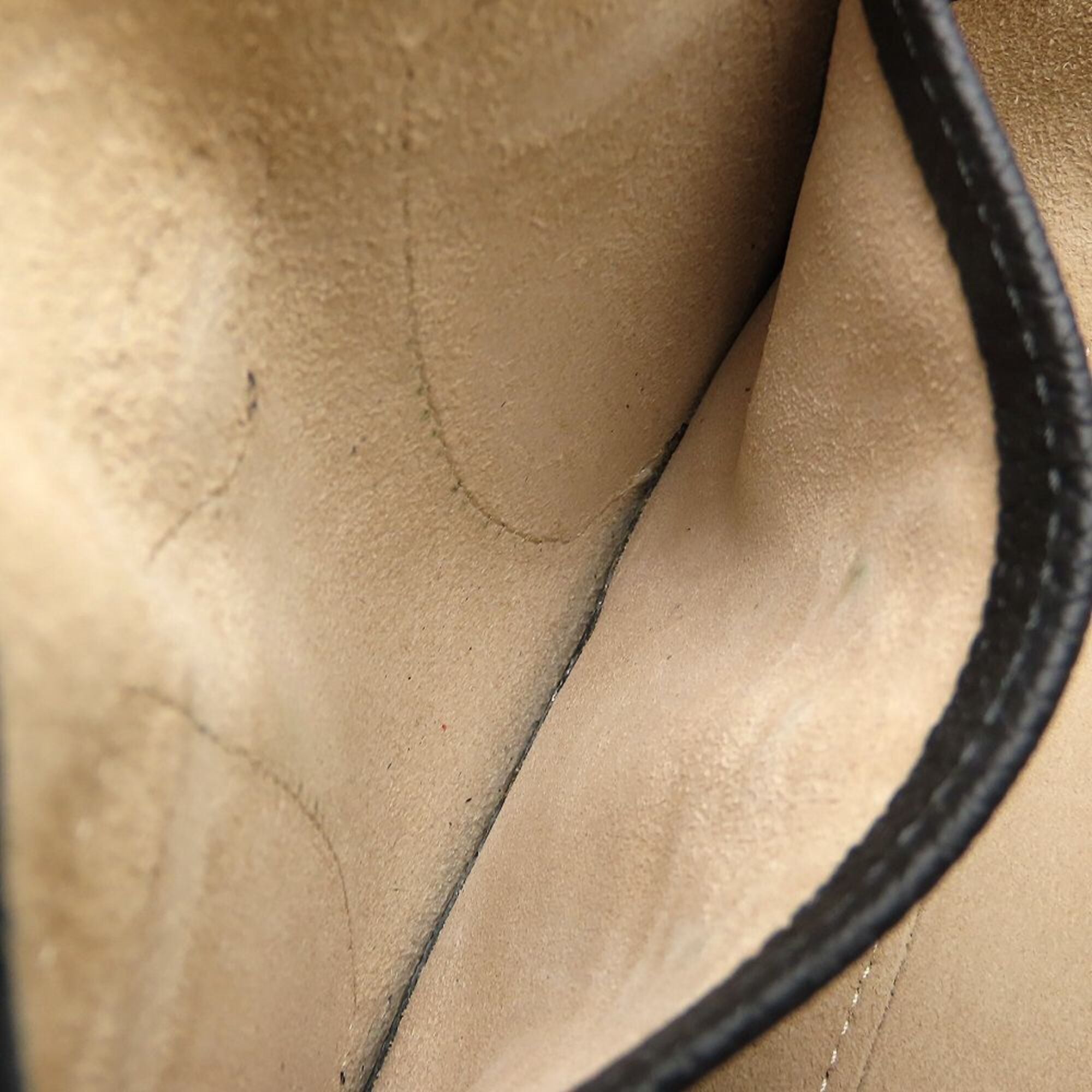 Longchamp Black Leather Shoulder Bag (Pre-Owned)
