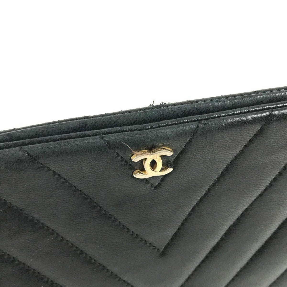 Chanel Black Gold Leather Handbag Shoulder Bag (Pre-Owned)