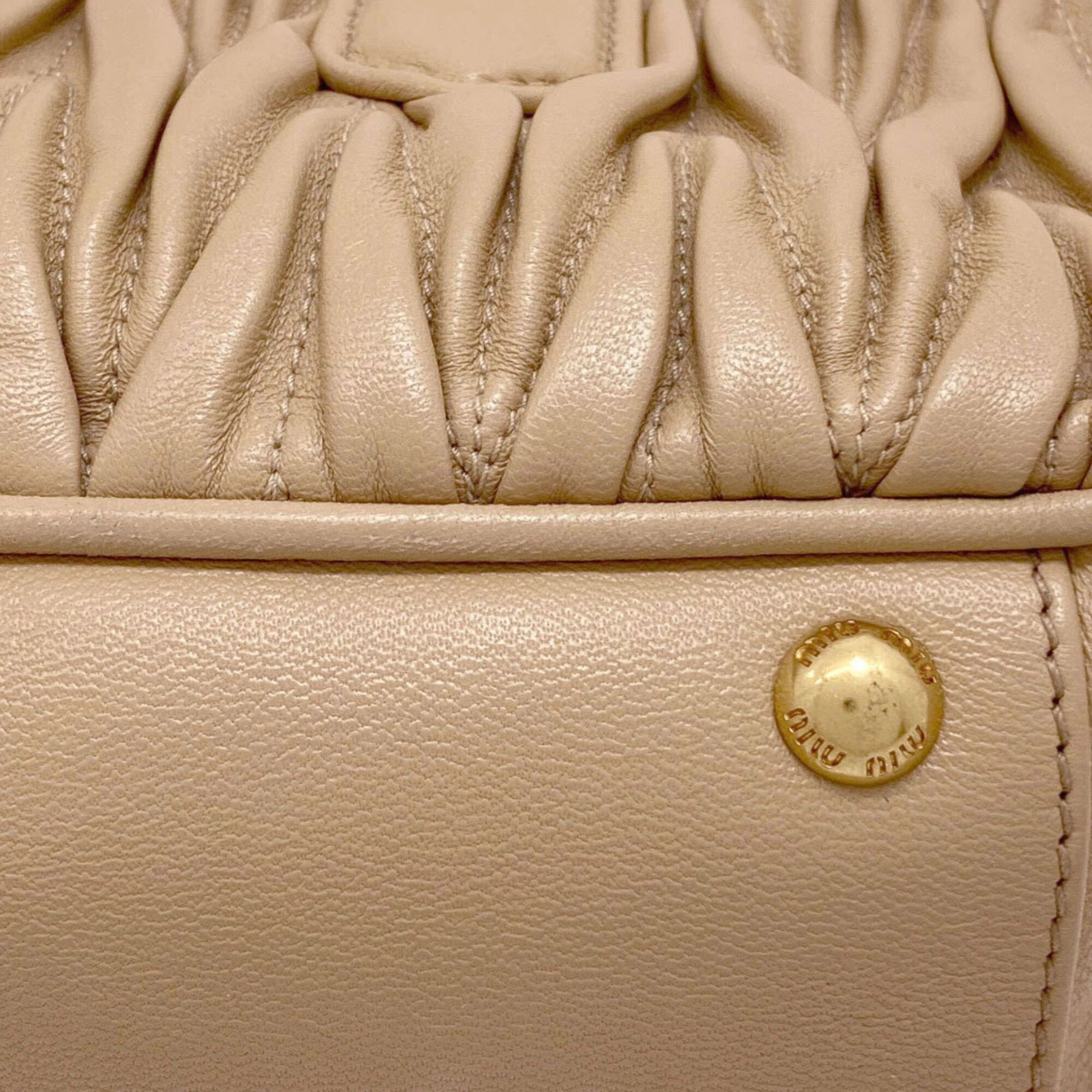 Miu Miu Brown Leather Handbag (Pre-Owned)