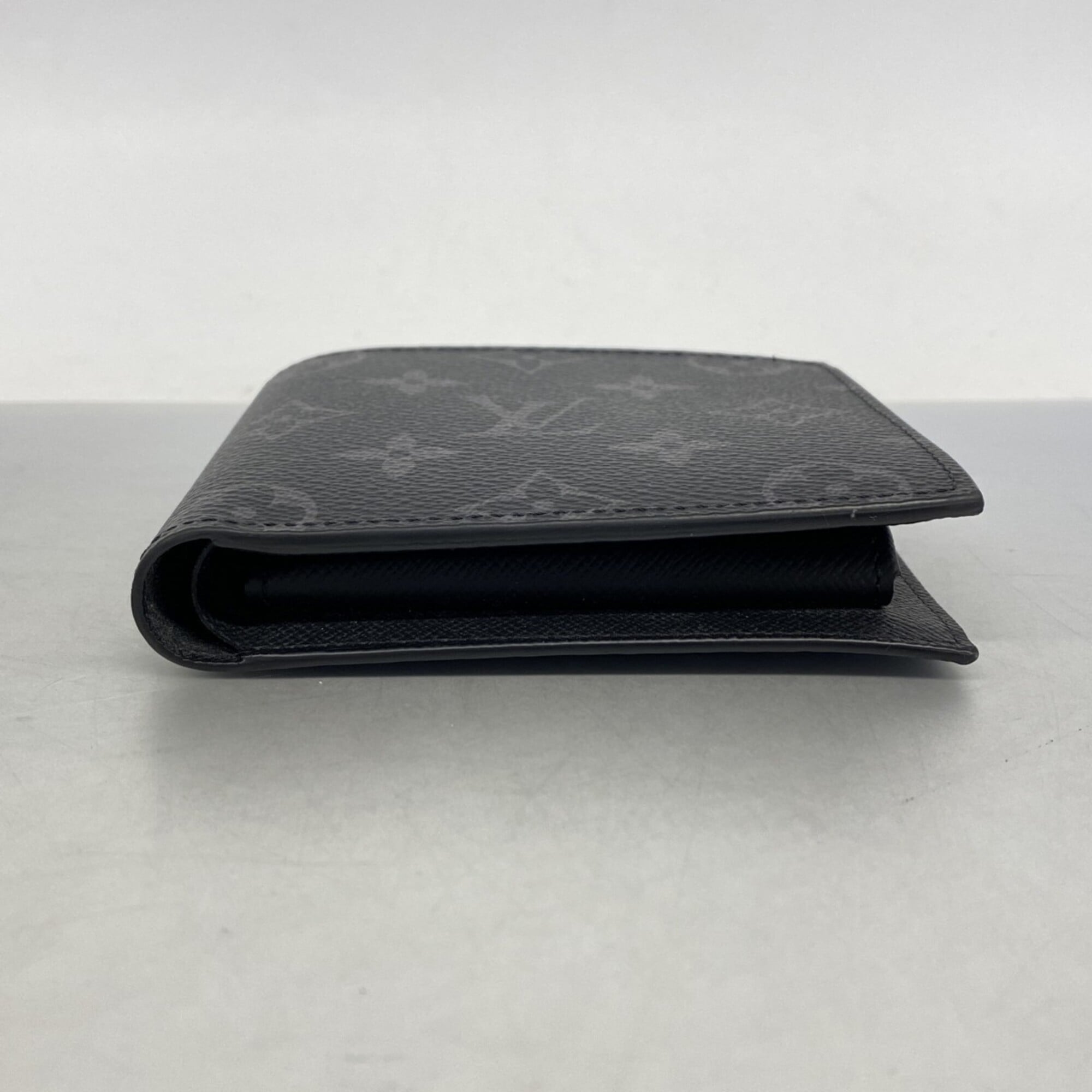 Louis Vuitton Black Wallet (Bi-Fold) (Pre-Owned)