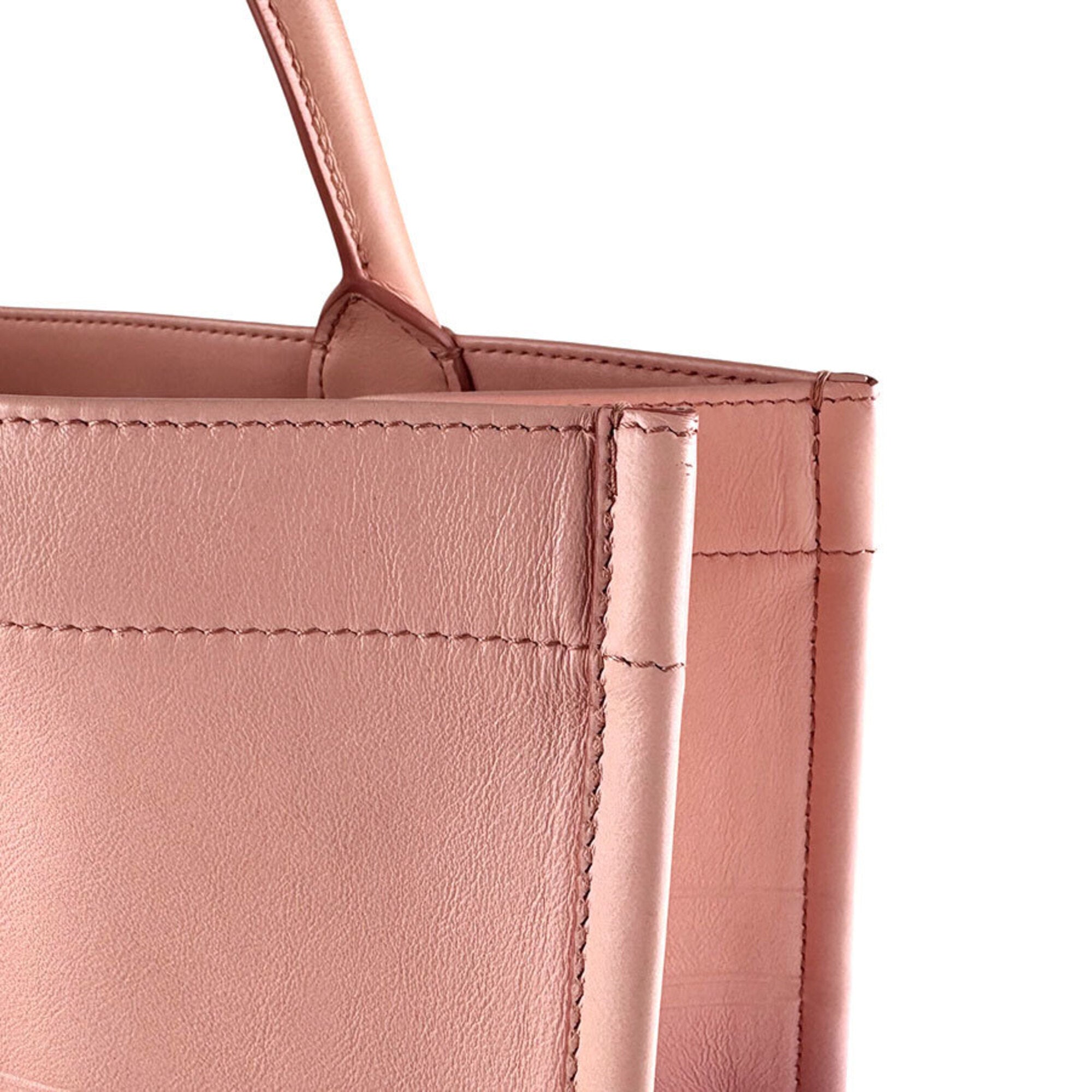 Christian Dior Pink Leather Handbag (Pre-Owned)