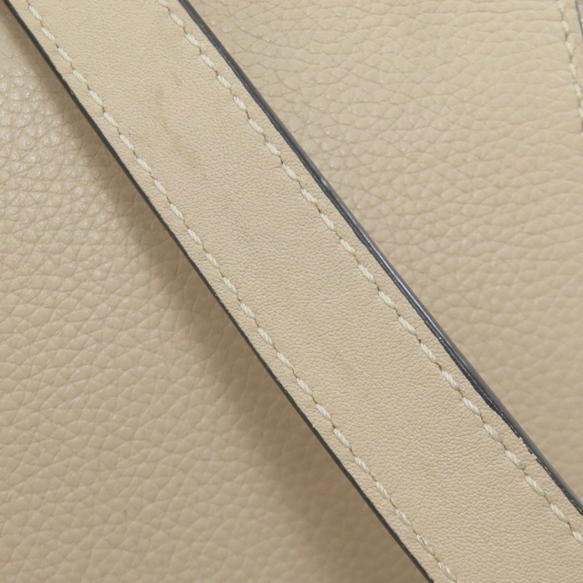 Loewe Grayish Leather Handbag (Pre-Owned)