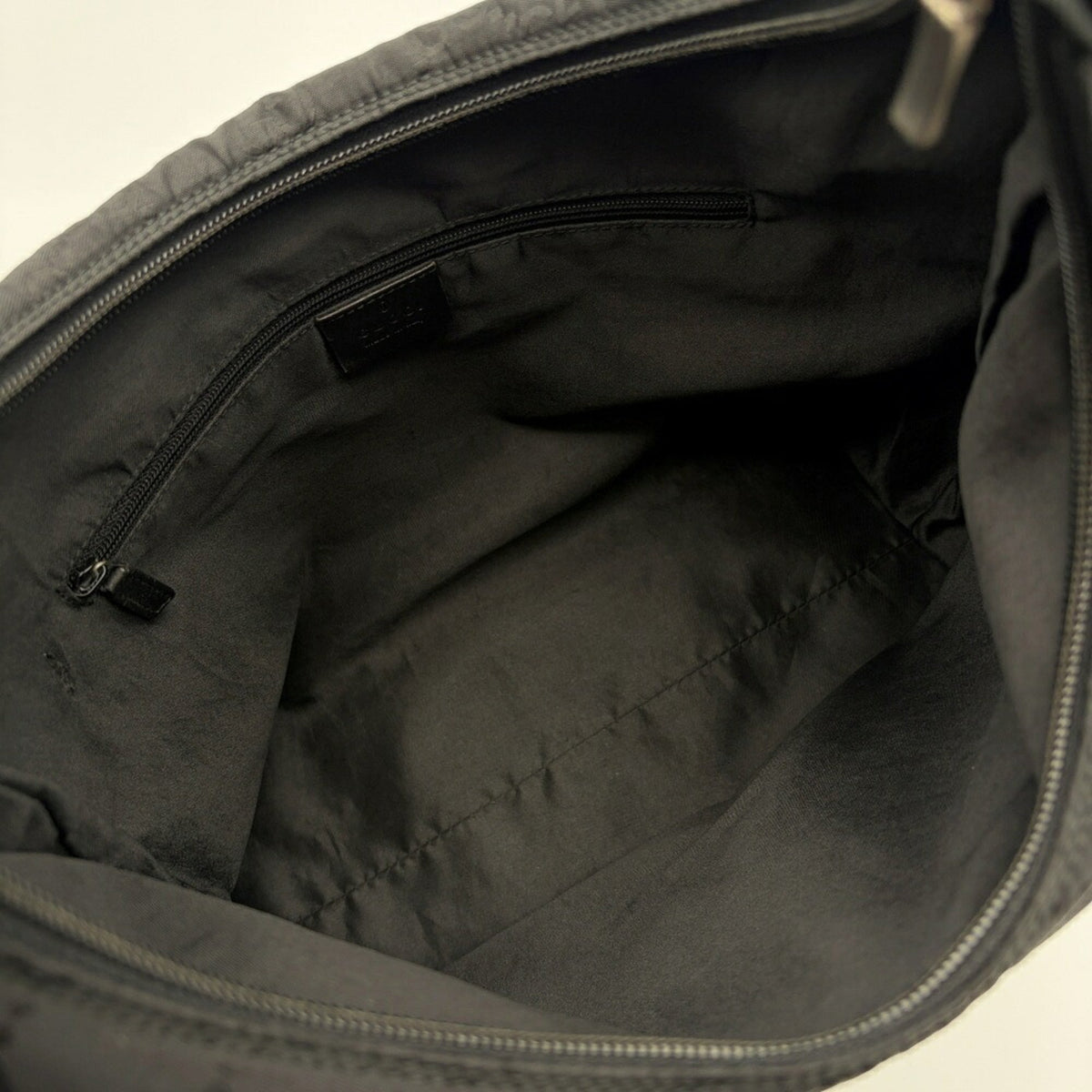 Gucci Black Nylon Leather Shoulder Bag (Pre-Owned)