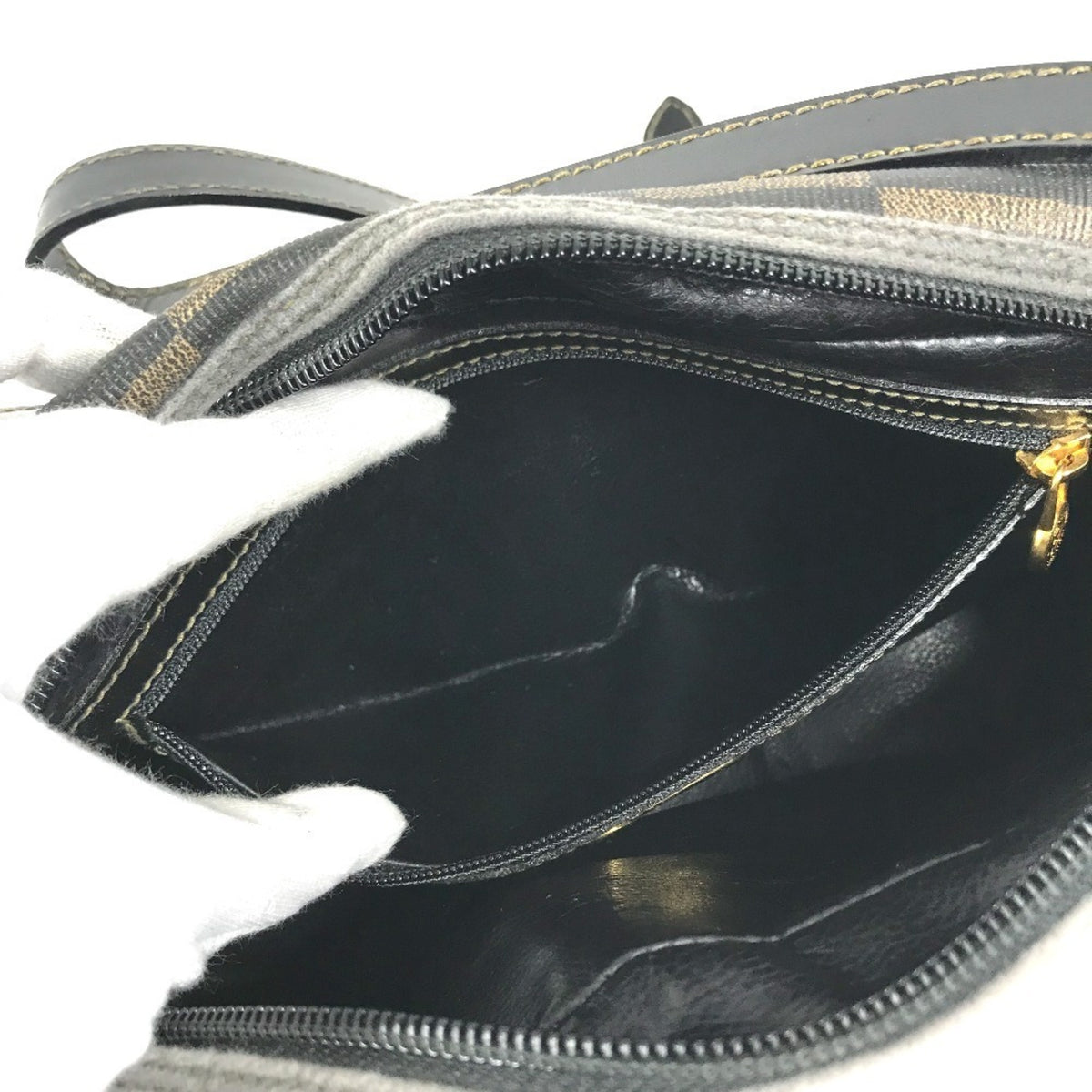 Fendi Pequin Black Khaki Pvc Leather Shoulder Bag (Pre-Owned)