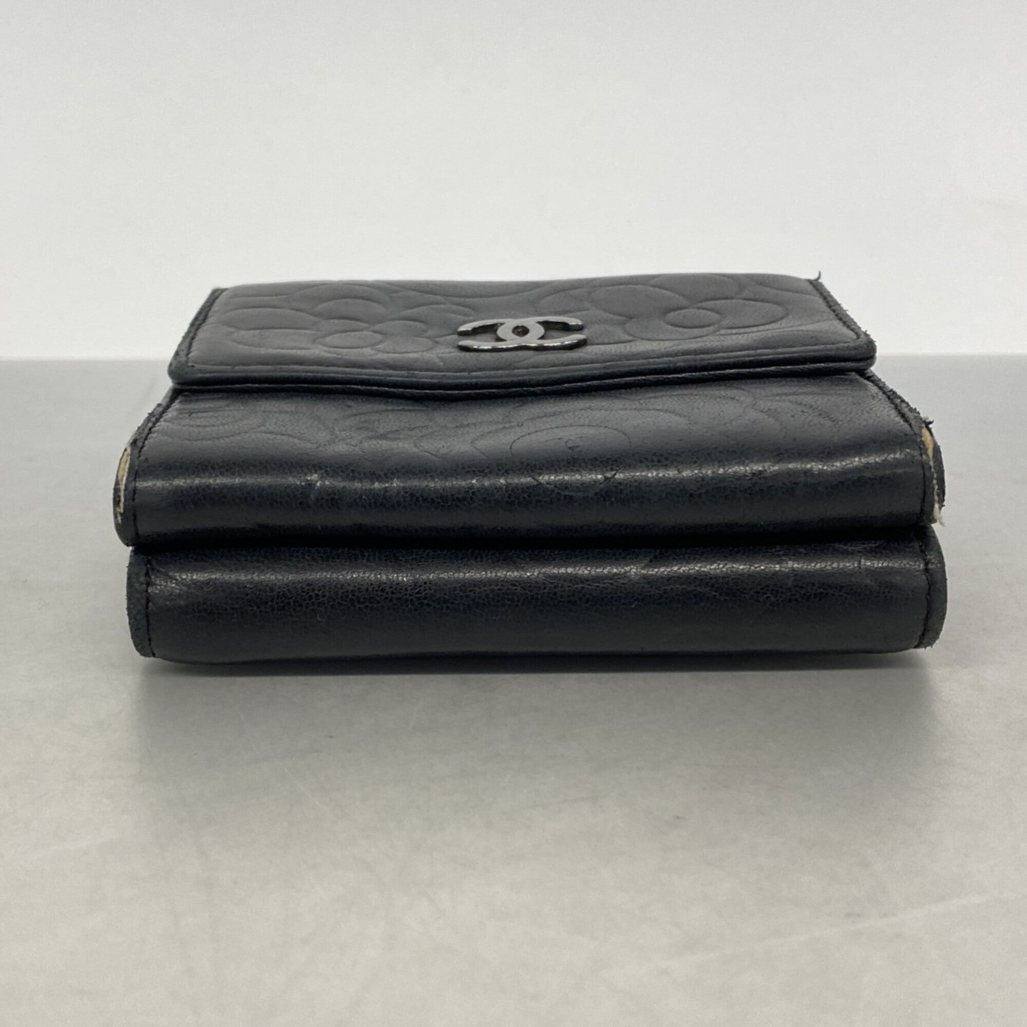 Chanel Black Leather Wallet (Tri-Fold) (Pre-Owned)