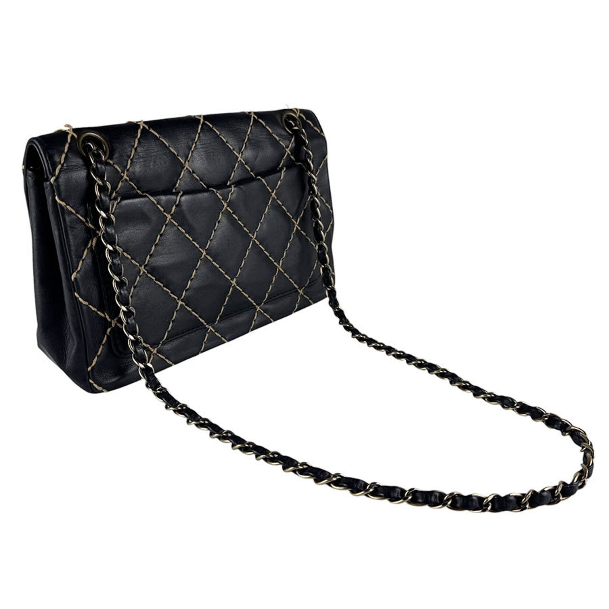 Chanel Beige Black Leather Shoulder Bag (Pre-Owned)
