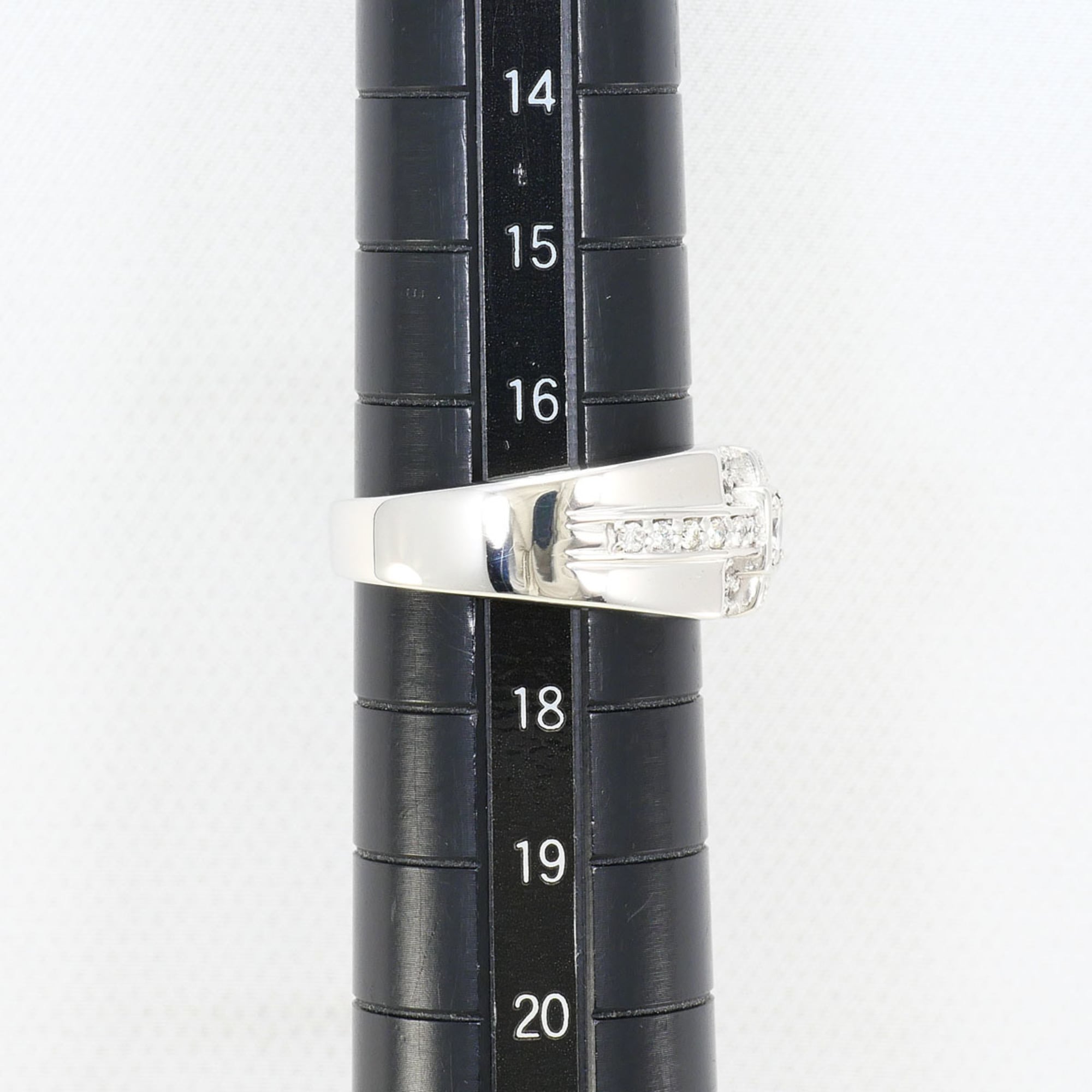 Unbranded White Gold White Gold (18K) Band Ring (Pre-Owned)