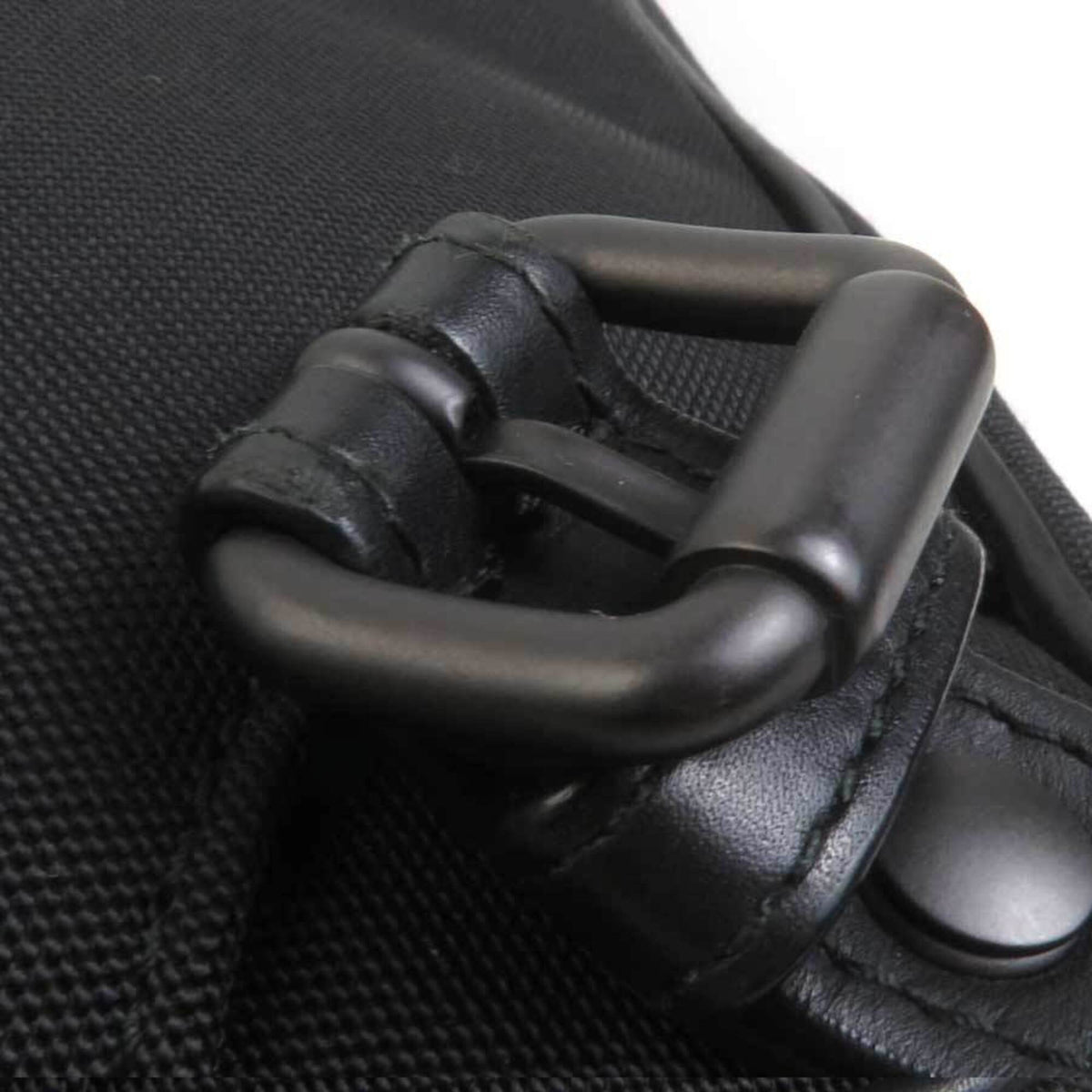 Bottega Veneta Black Nylon Canvas Leather Sling Bag (Pre-Owned)