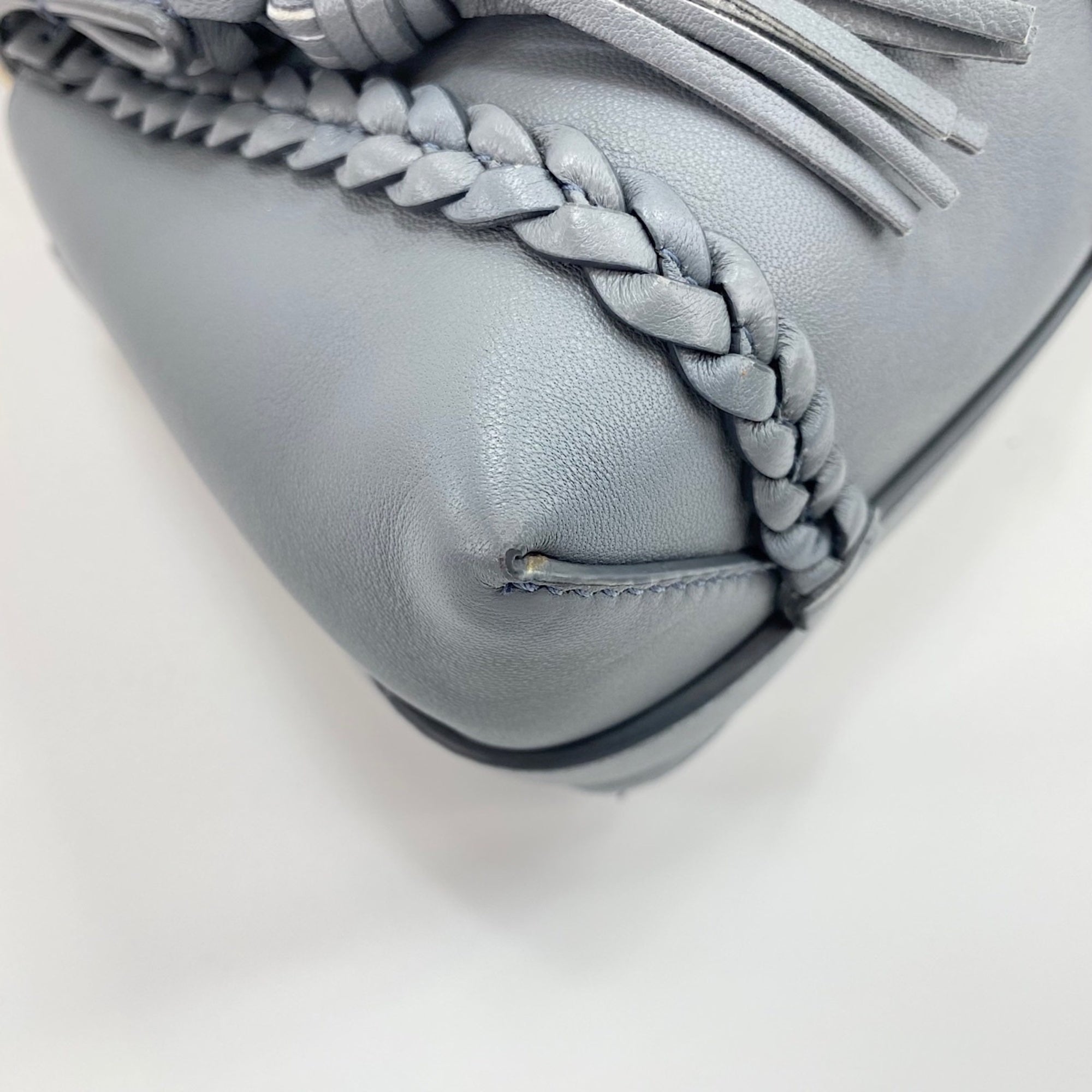 Chloé Gray Handbag (Pre-Owned)