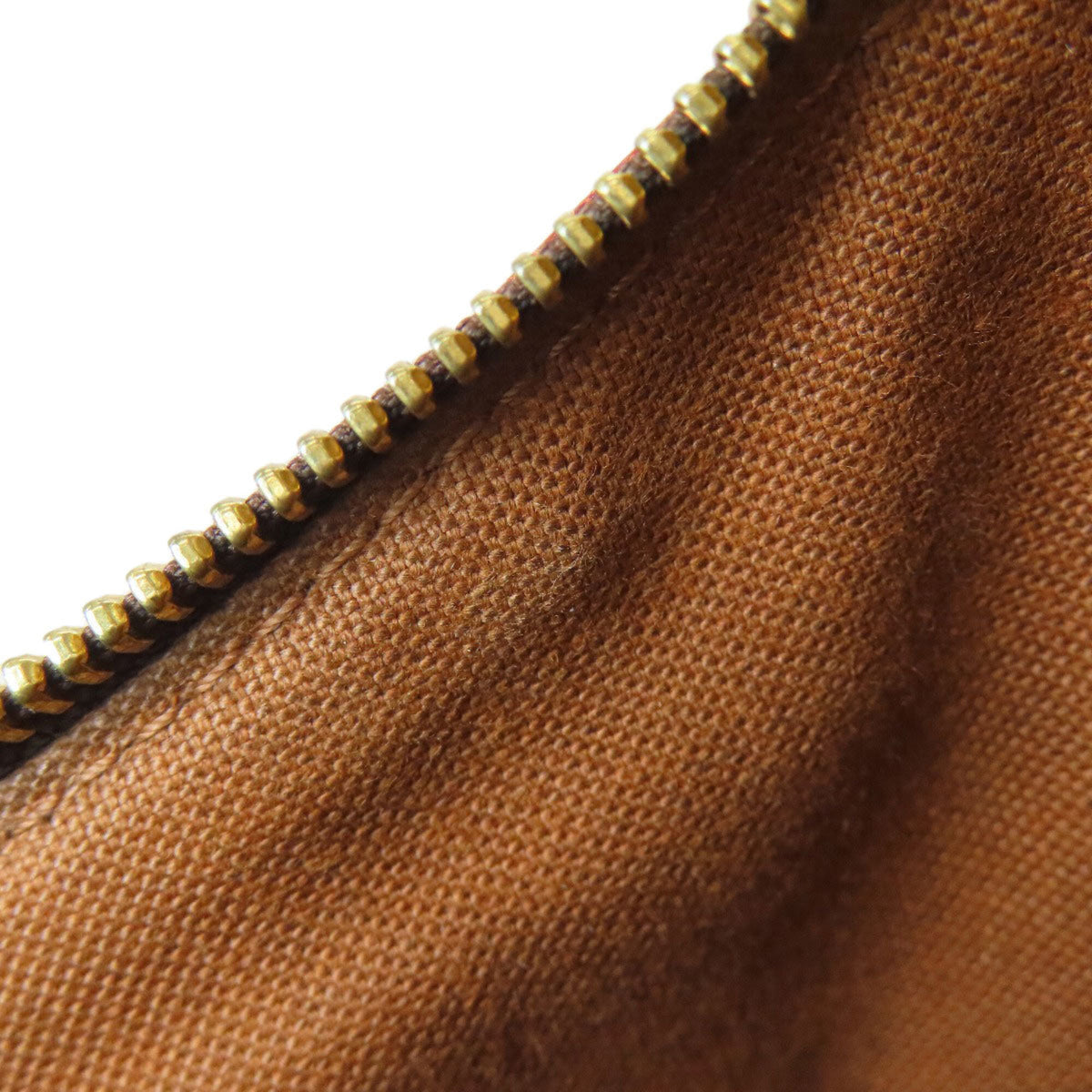 Louis Vuitton Brown Monogram Monogram Canvas Shoulder Bag (Pre-Owned)