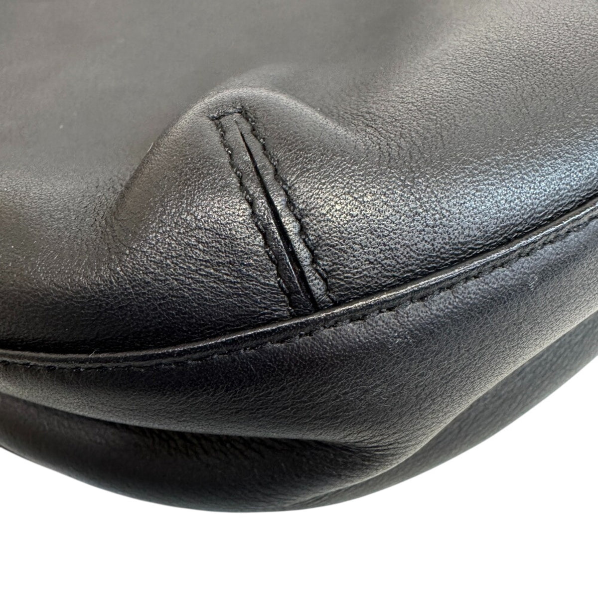 Cartier Trinity Black Leather Shoulder Bag (Pre-Owned)