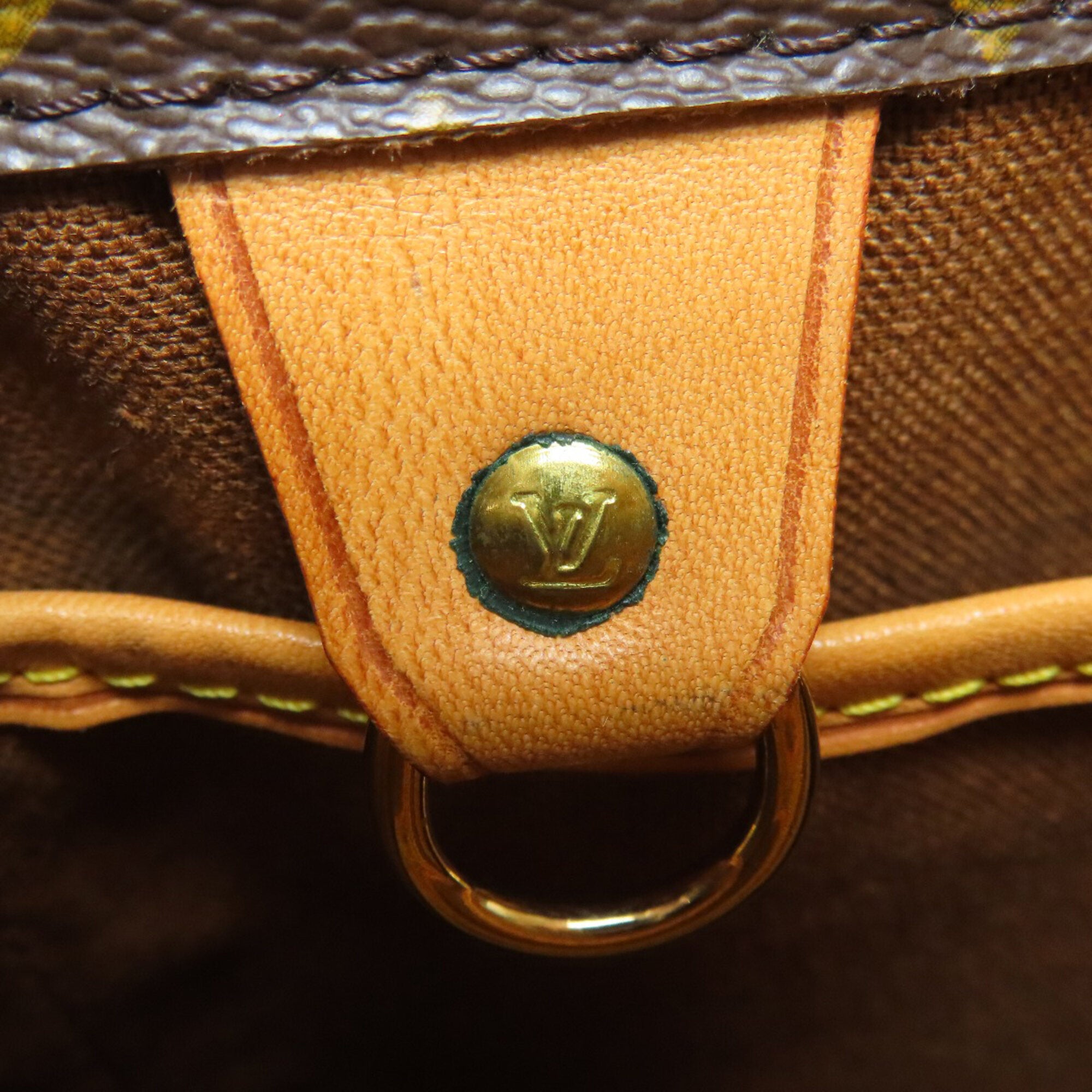 Louis Vuitton Brown Monogram Monogram Canvas Handbag (Pre-Owned)