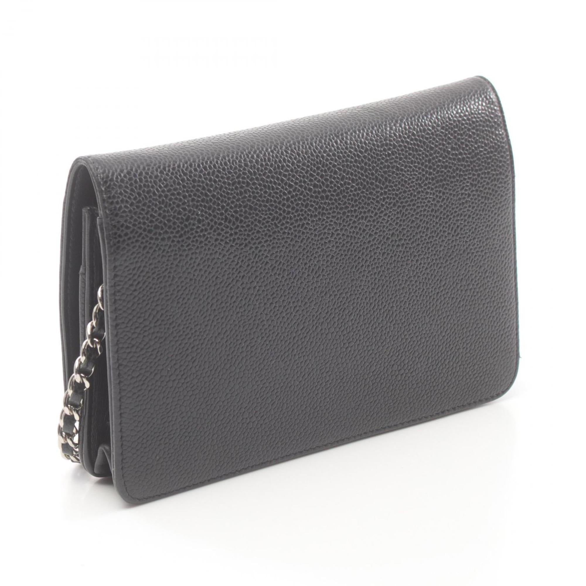 Chanel Caviar Skin Black Caviar Leather Shoulder Bag (Pre-Owned)