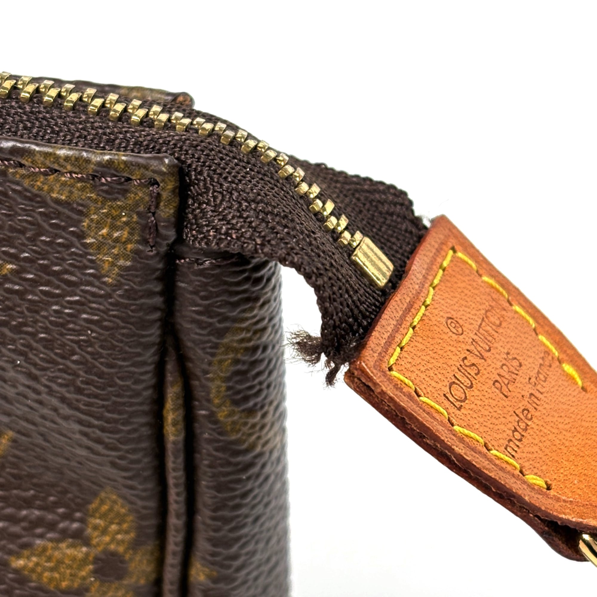 Louis Vuitton Monogram Brown Monogram Pochette Pouch (Pre-Owned)