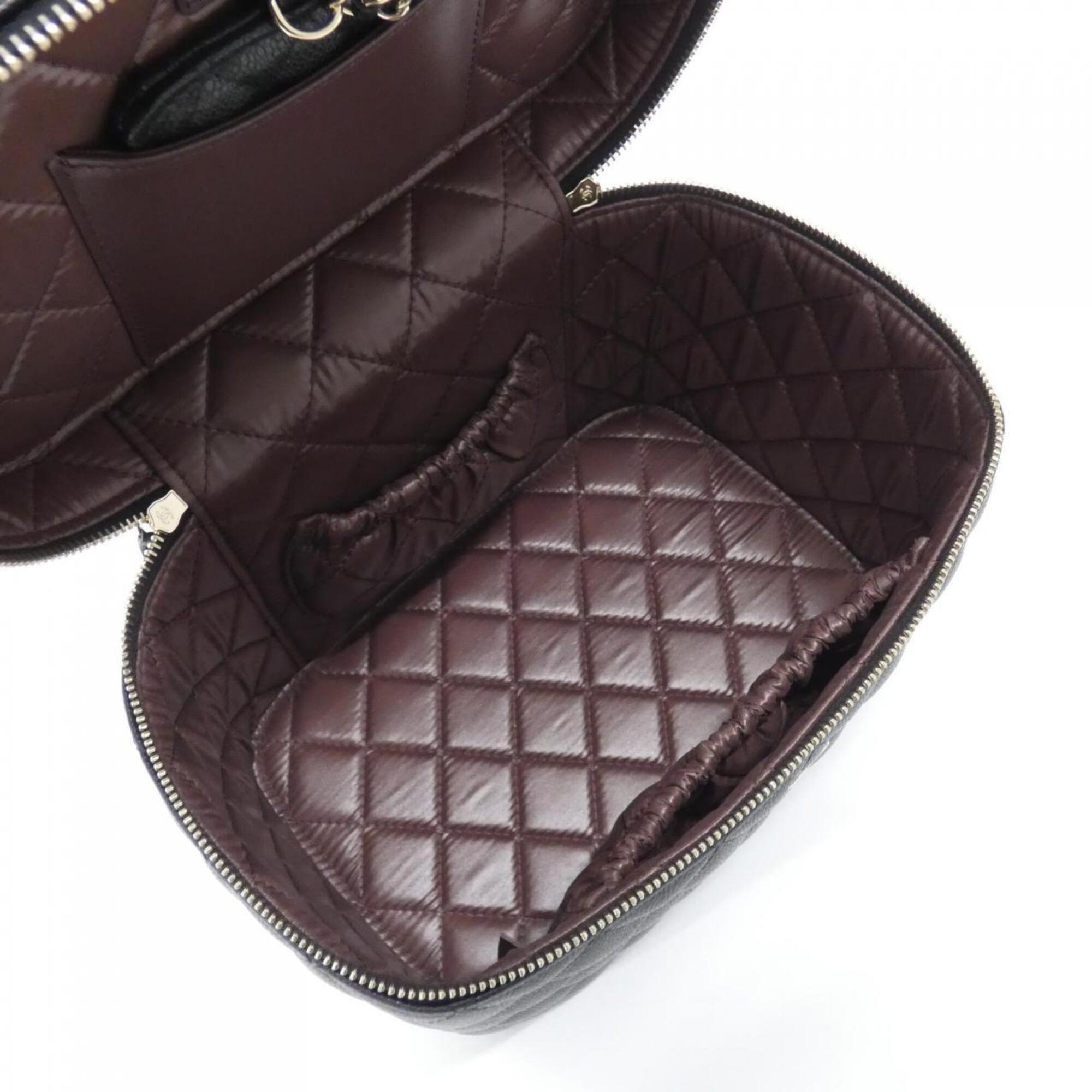 Chanel Black Grained Calfskin Handbag (Pre-Owned)