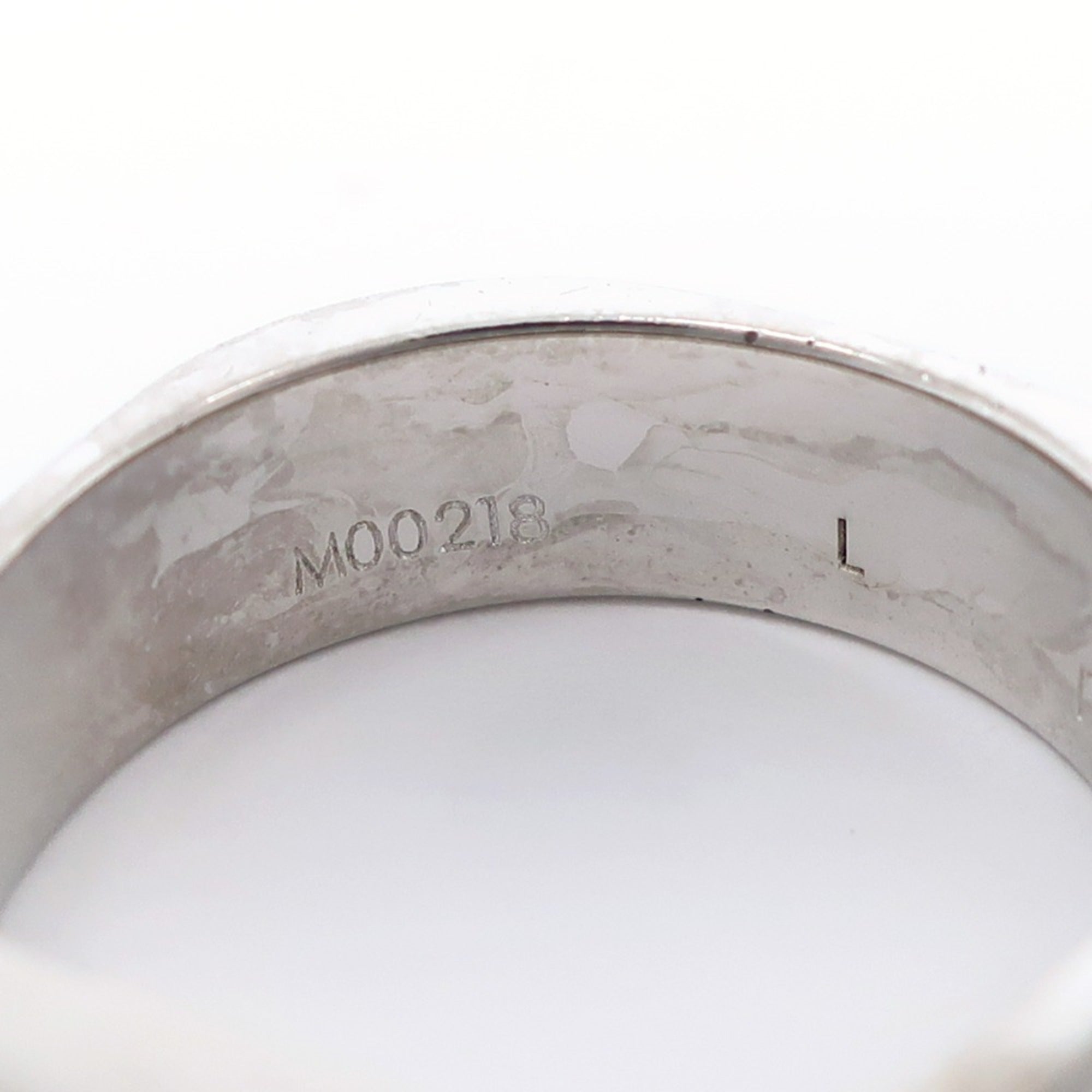 Louis Vuitton Silver Metal Band Ring (Pre-Owned)