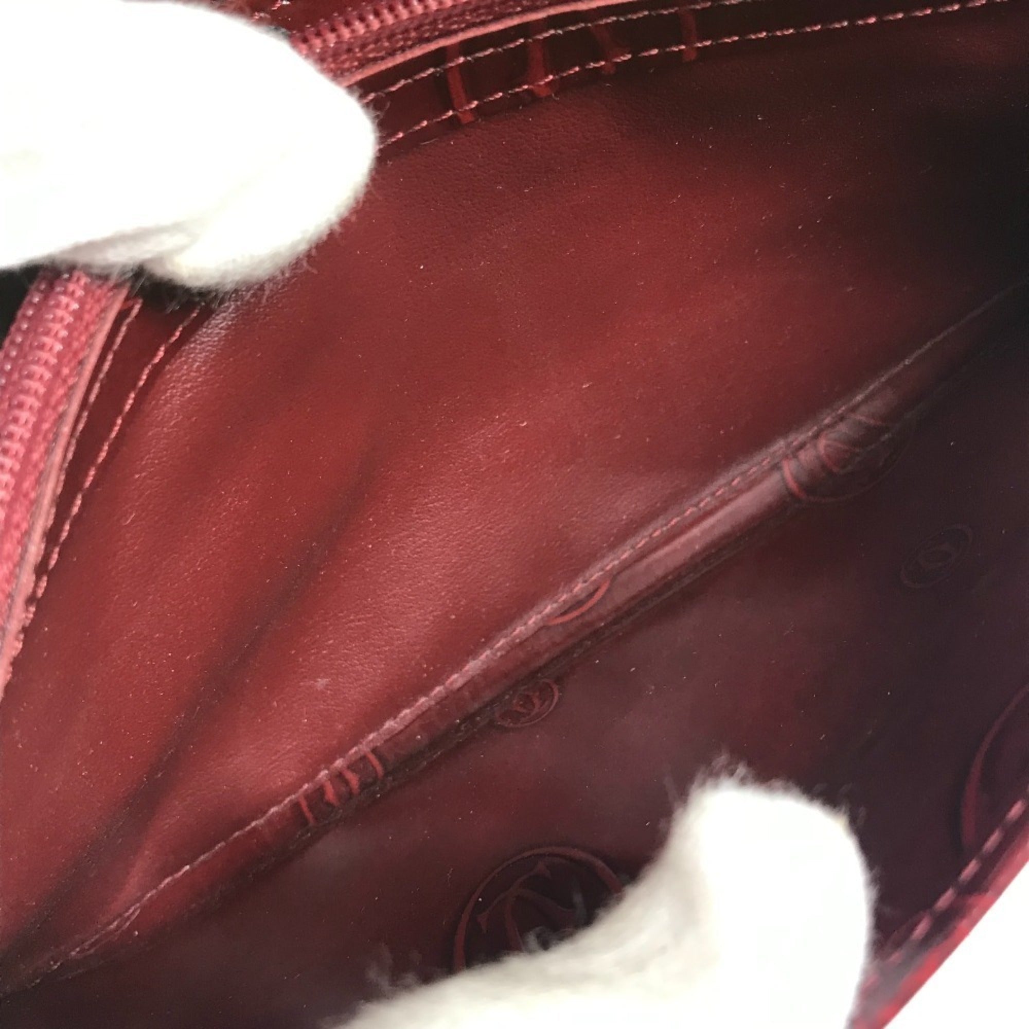 Cartier Red Color Patent Leather Long Wallet (Bi-Fold) (Pre-Owned)