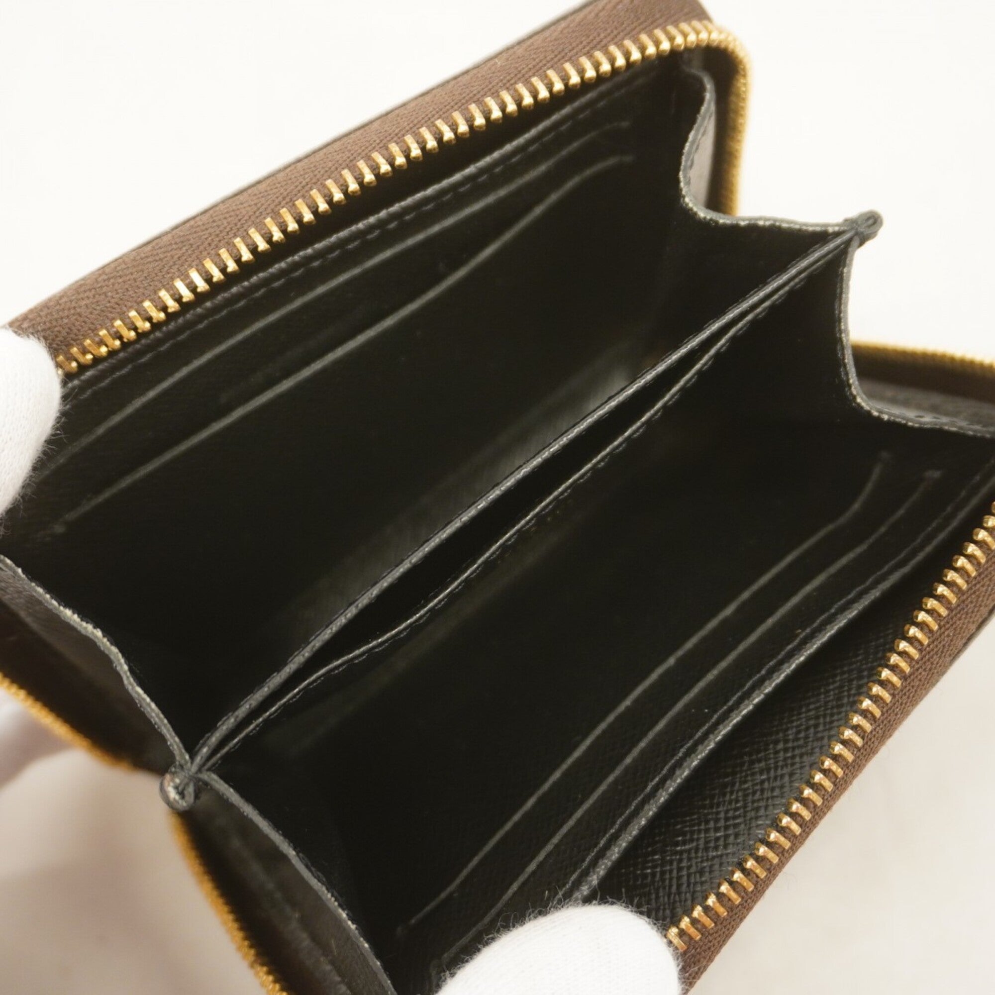 Louis Vuitton Brown Coin Purse/Coin Case (Pre-Owned)