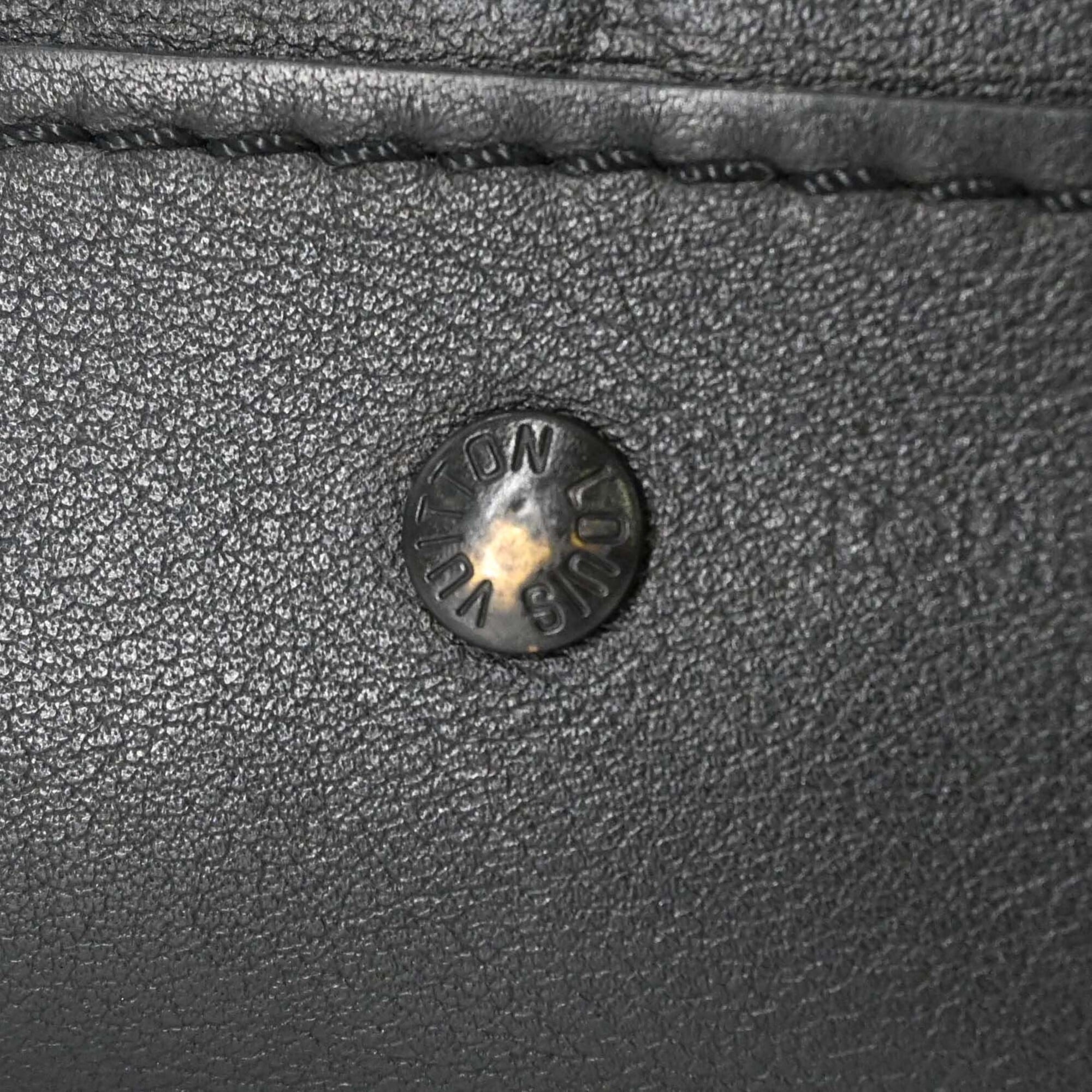 Louis Vuitton Black Leather Sling Bag (Pre-Owned)