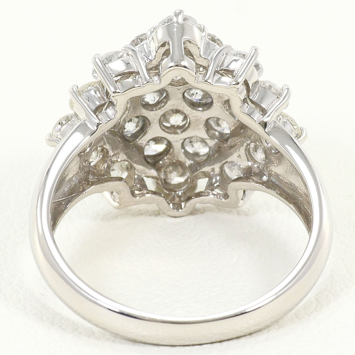 Unbranded Platinum Platinum 900 Band Ring (Pre-Owned)