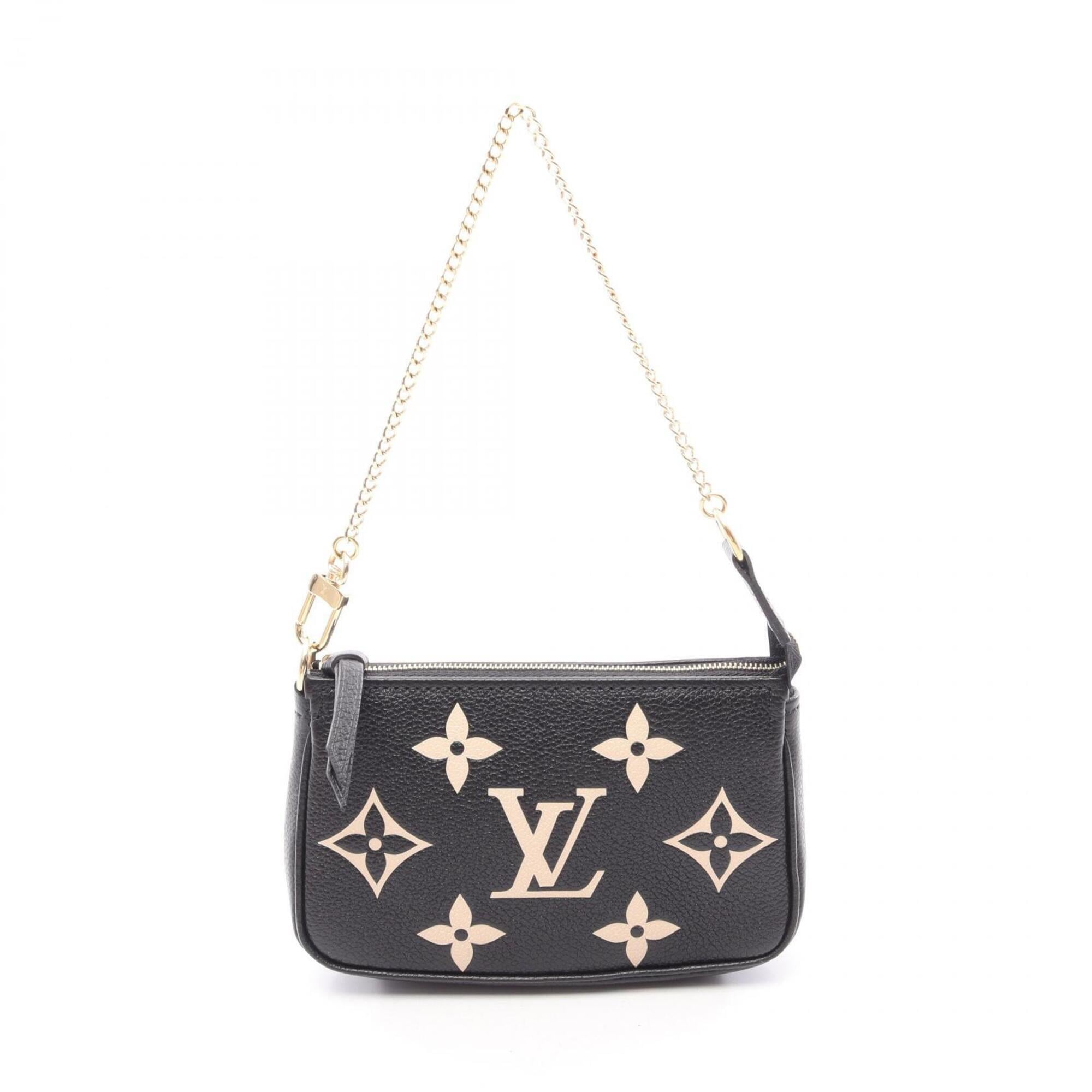 Louis Vuitton Black Leather Handbag Pochette (Pre-Owned)