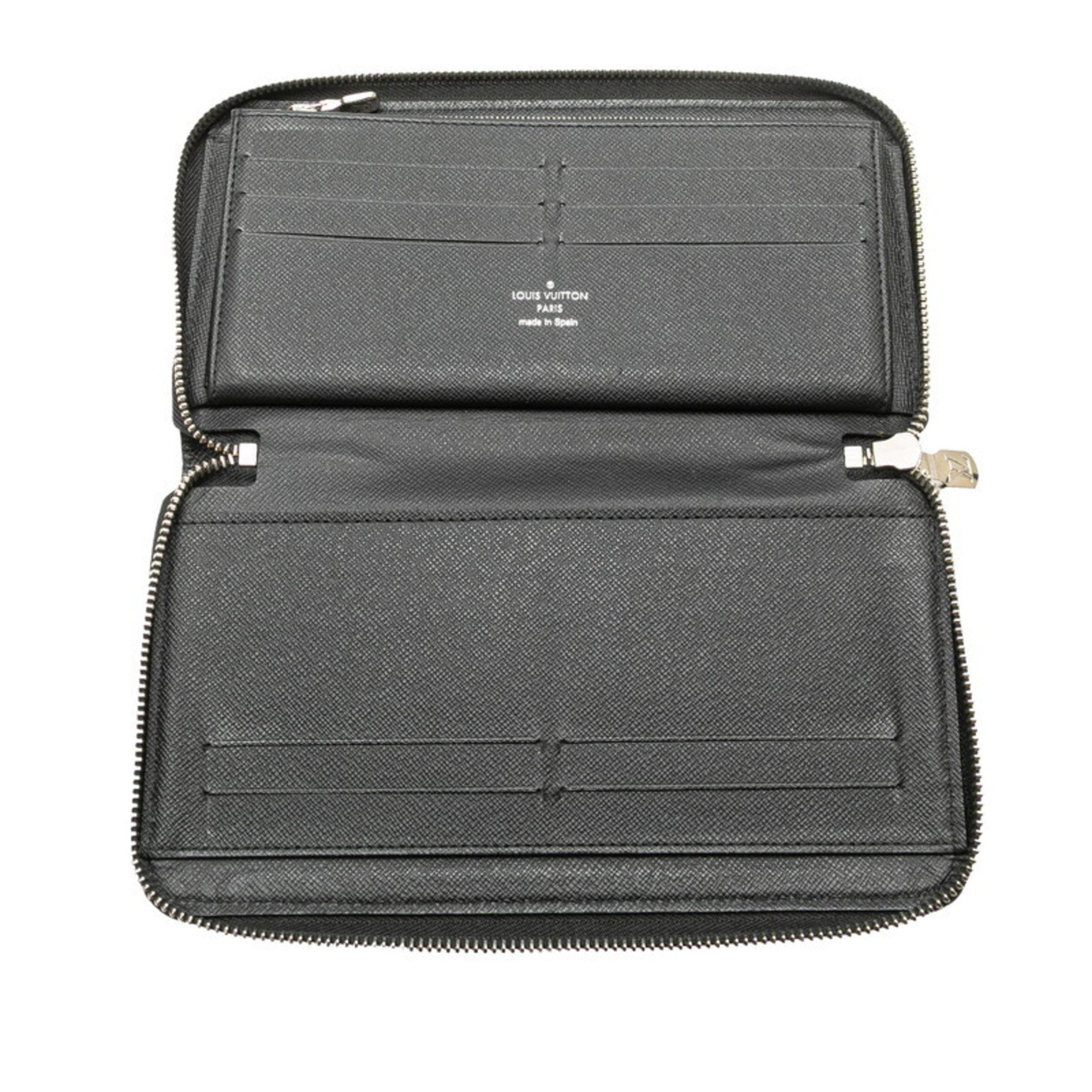 Louis Vuitton Taiga Black Noir Leather Coin Purse/Coin Case (Pre-Owned)