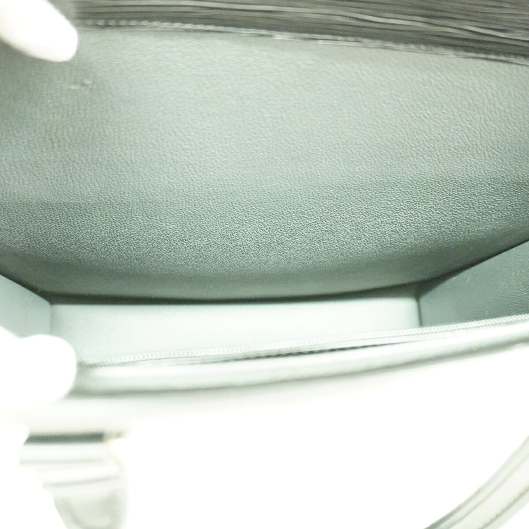 Louis Vuitton Noir Tote Bag (Pre-Owned)