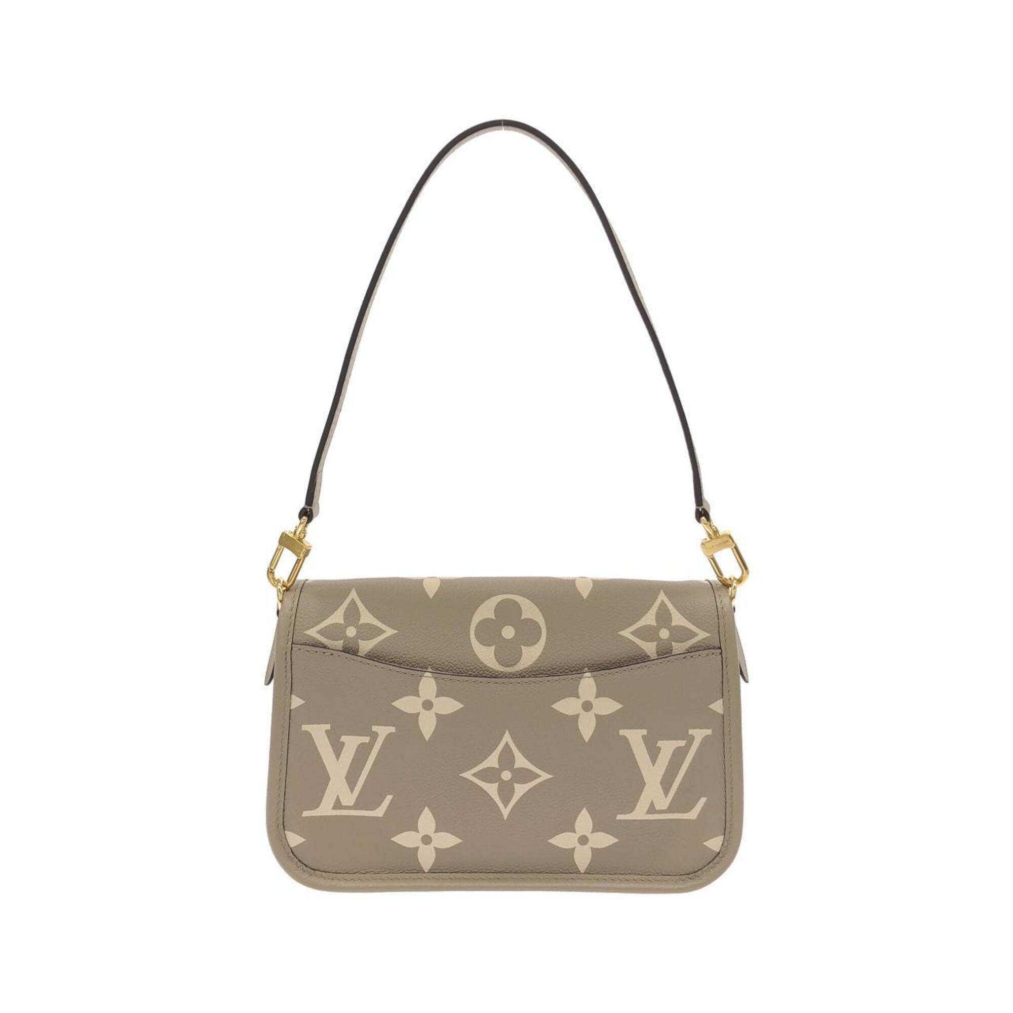Louis Vuitton Cream Tourterelle Leather Shoulder Bag (Pre-Owned)
