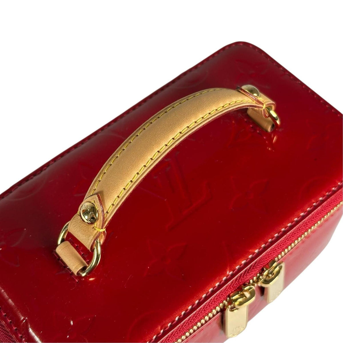 Louis Vuitton Pomme D'amour Red Color Monogram Vernis Handbag (Pre-Owned)