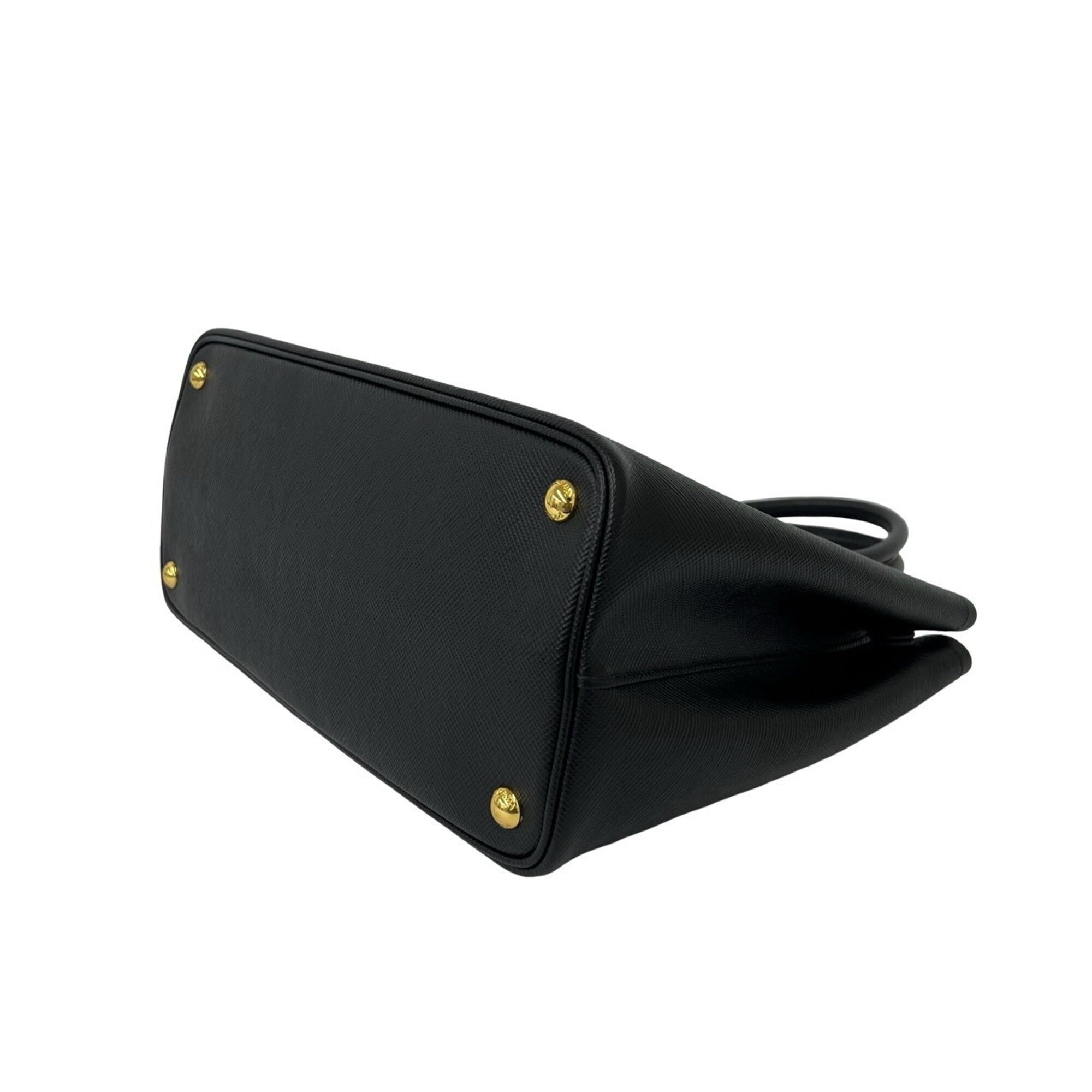 Prada Black Leather Handbag Shoulder Bag (Pre-Owned)