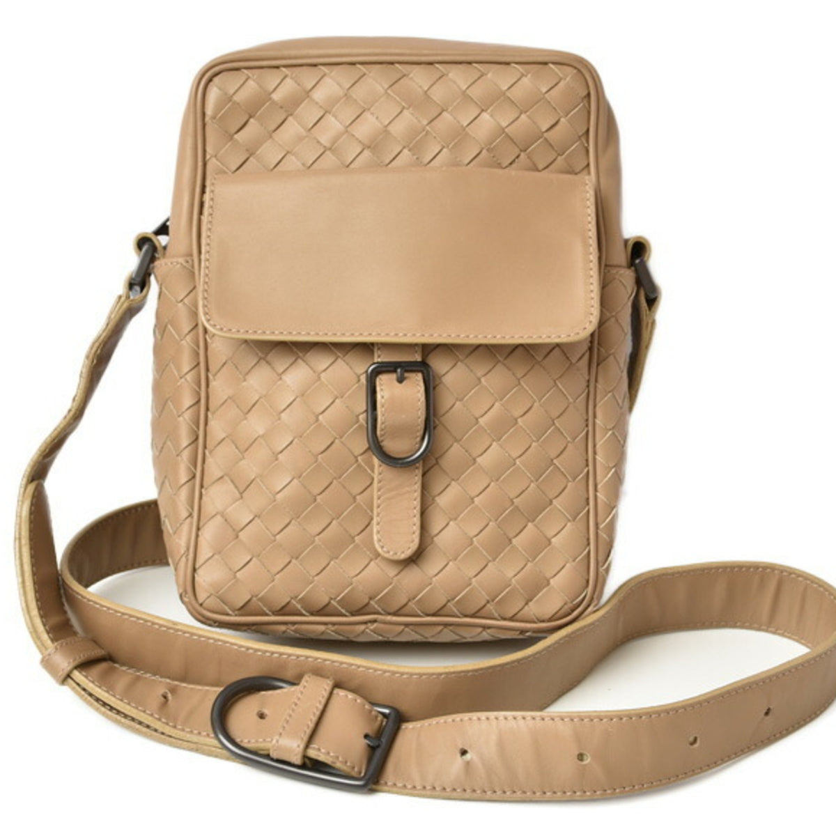 Bottega Veneta Camel Leather Shoulder Bag (Pre-Owned)