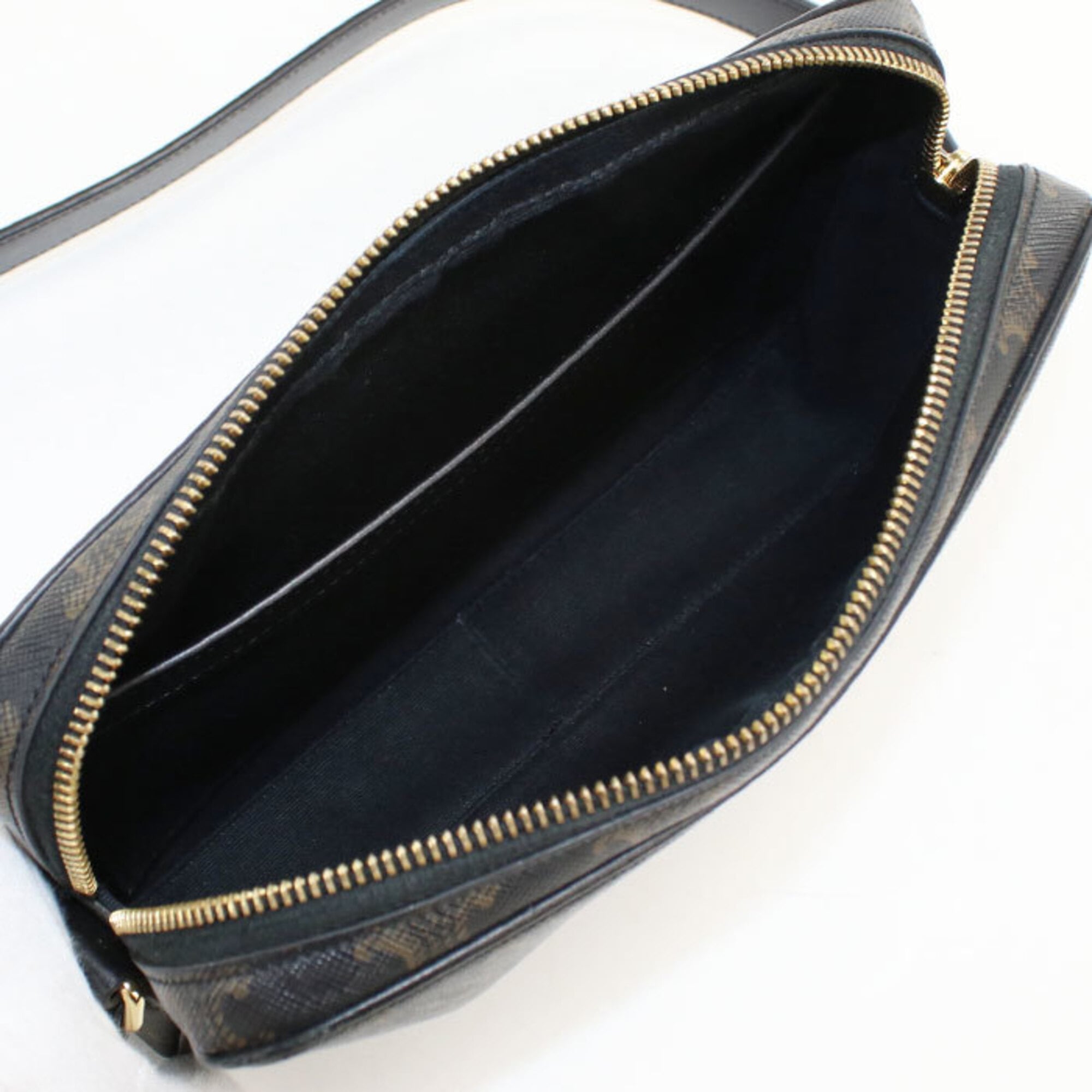 Celine Black Pvc Shoulder Bag (Pre-Owned)