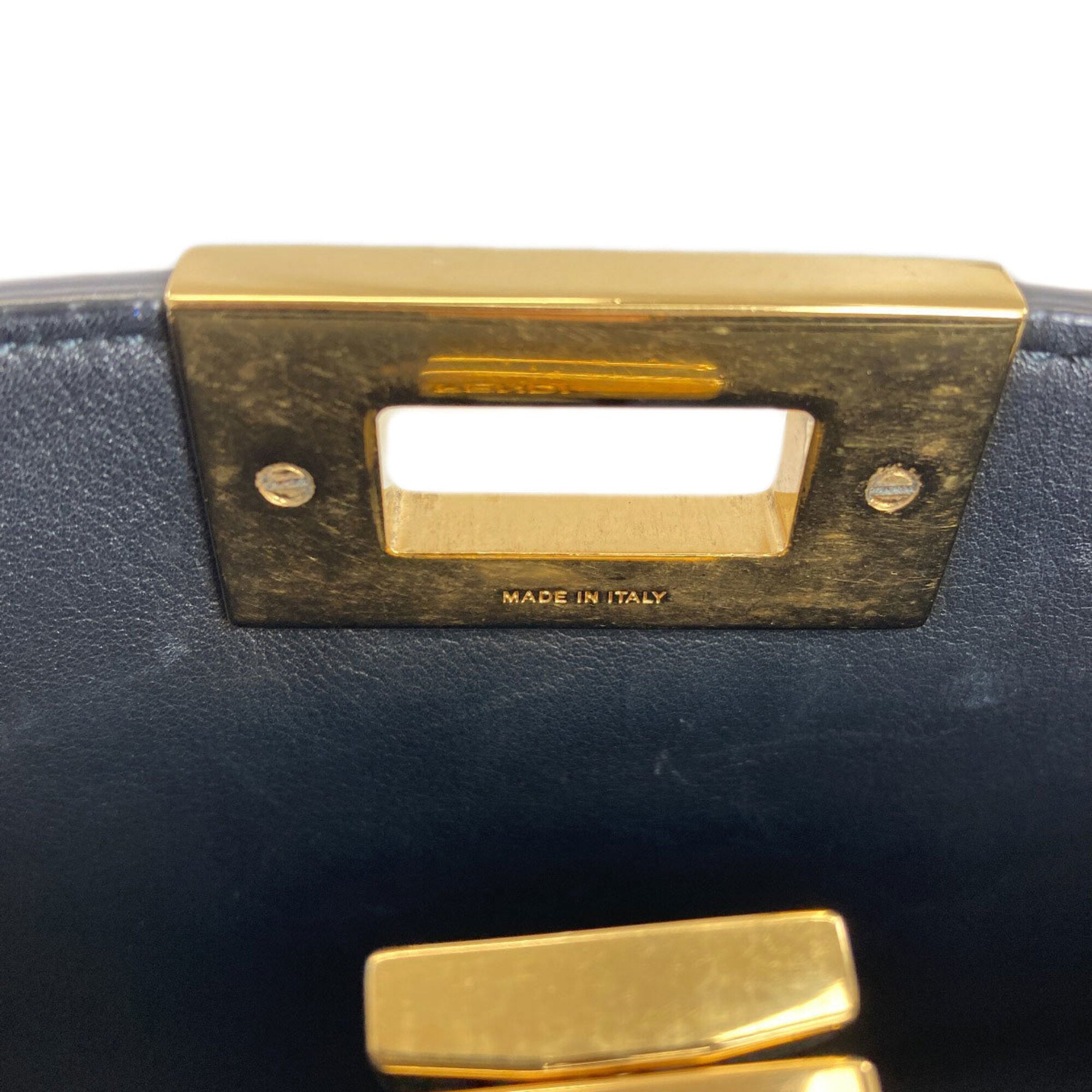 Fendi Grayish Leather Handbag (Pre-Owned)