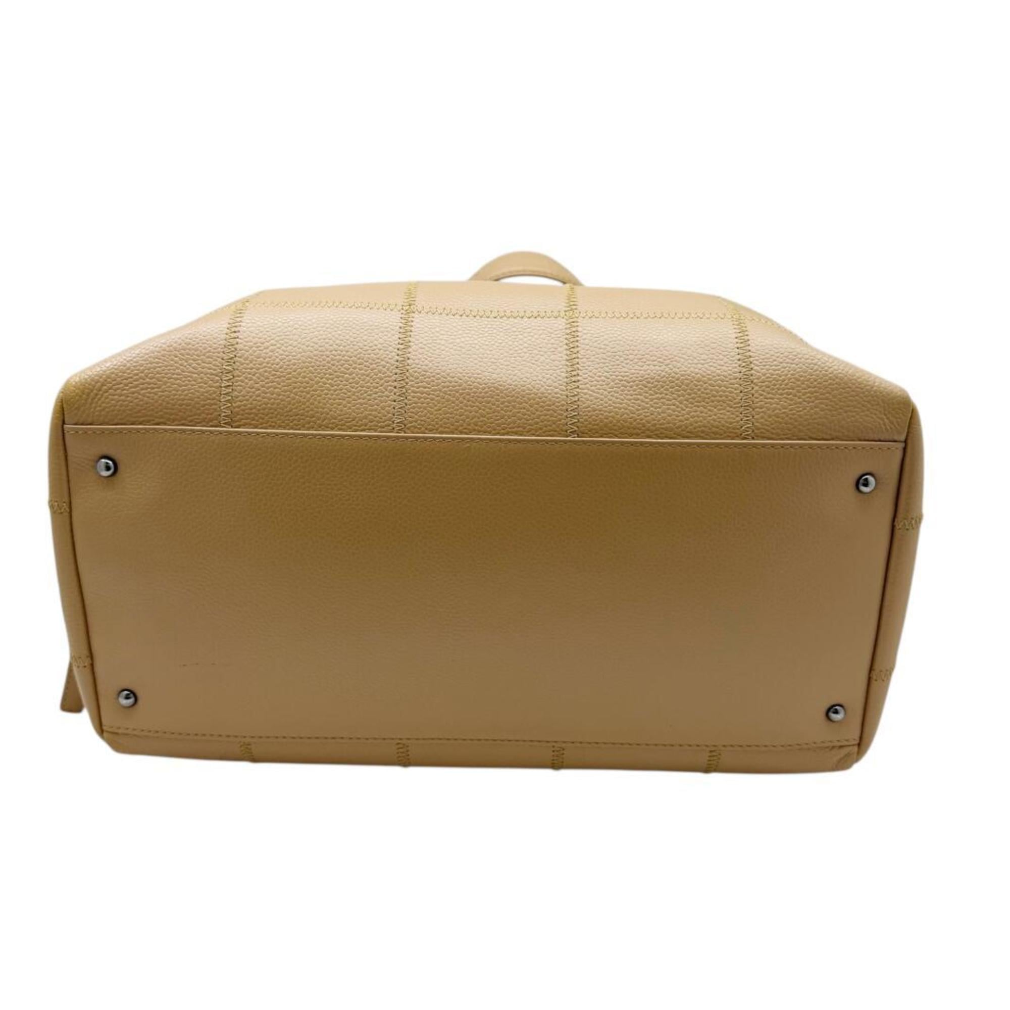 Chanel Beige Grained Calfskin Handbag Tote Bag (Pre-Owned)