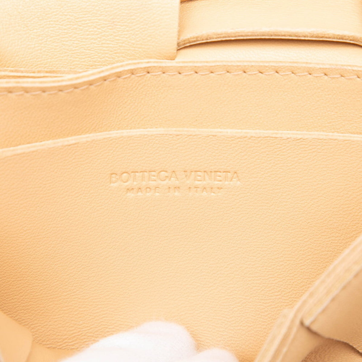 Bottega Veneta Beige Leather Shoulder Bag (Pre-Owned)