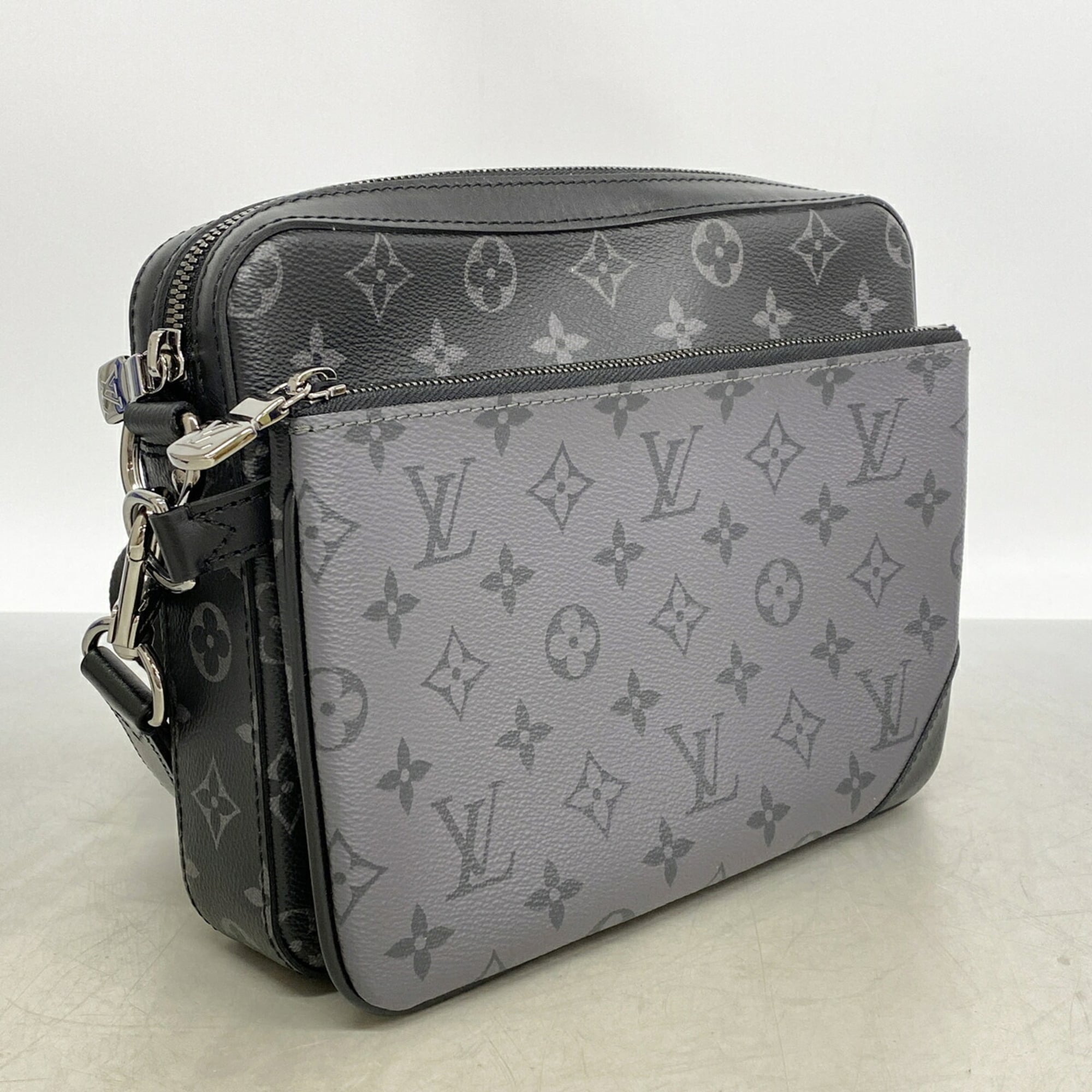Louis Vuitton Black Gray Shoulder Bag (Pre-Owned)
