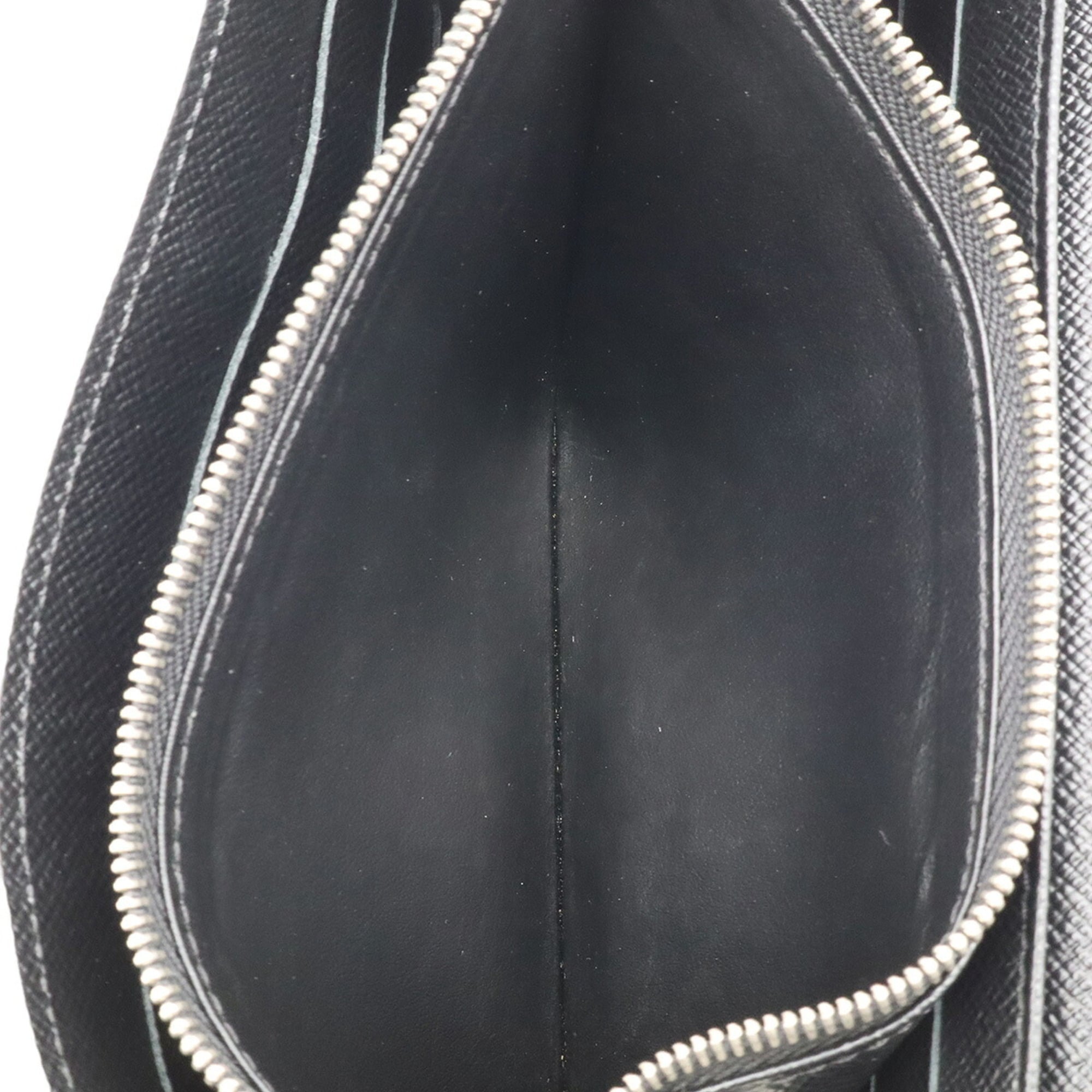 Louis Vuitton Black Noir Epi Leather Long Wallet (Bi-Fold) (Pre-Owned)