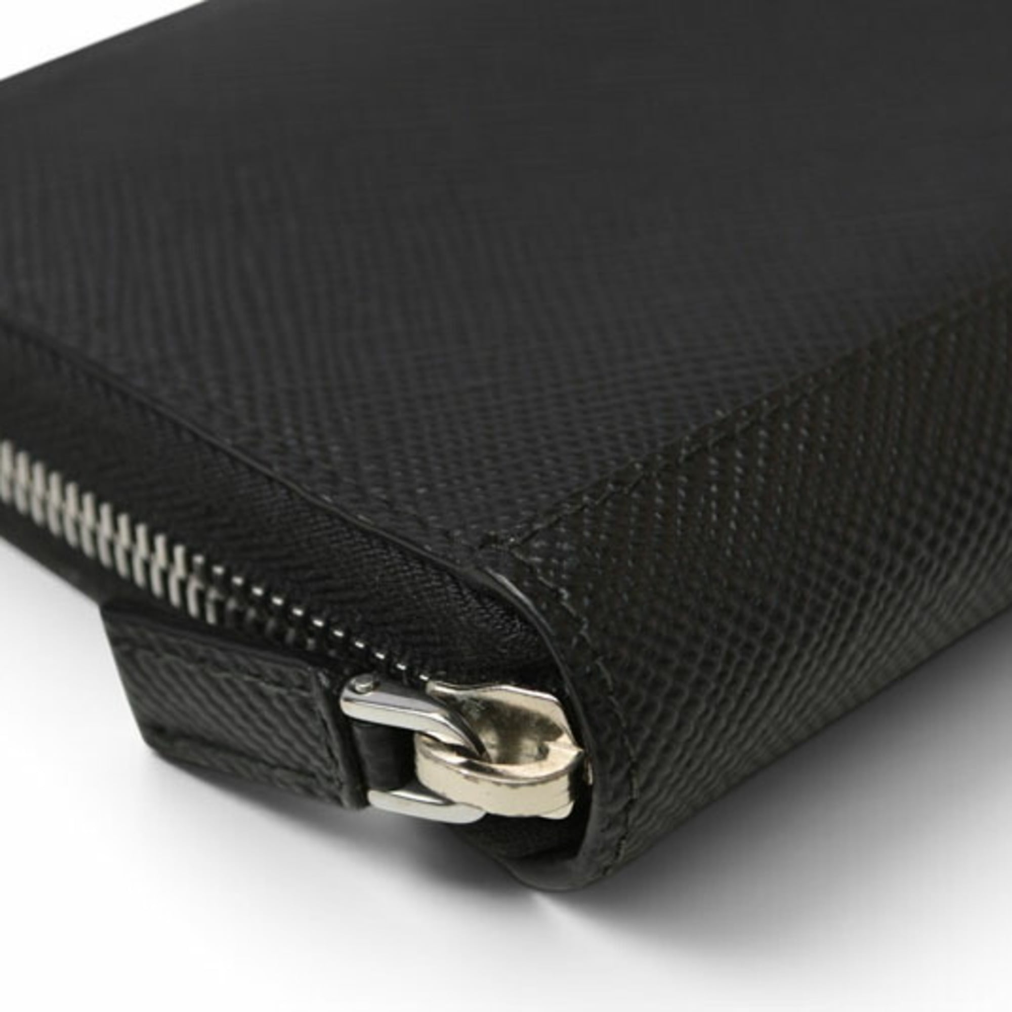 Prada Saffiano Black Leather Long Wallet (Bi-Fold) (Pre-Owned)