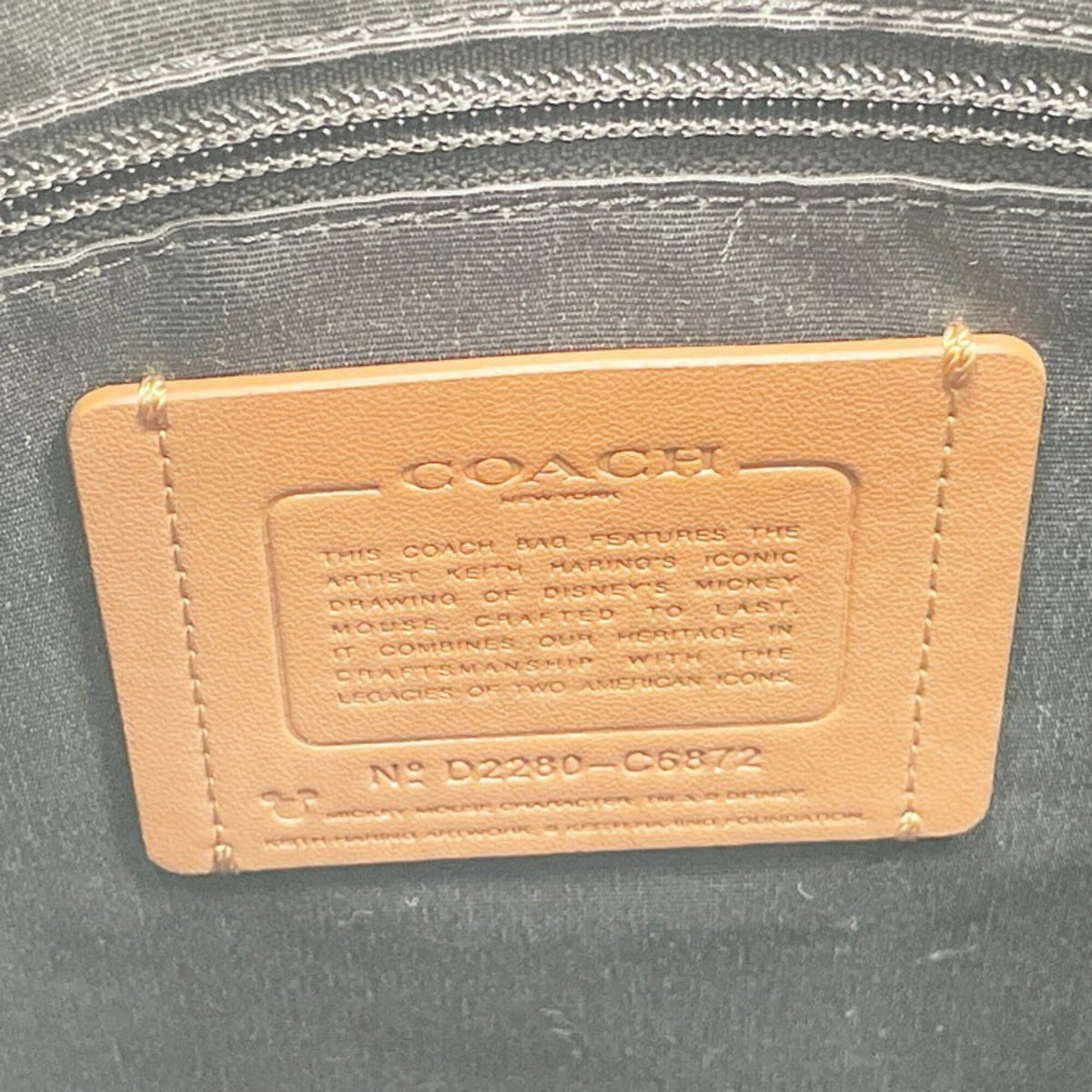 Coach Black White Leather Tote Bag (Pre-Owned)
