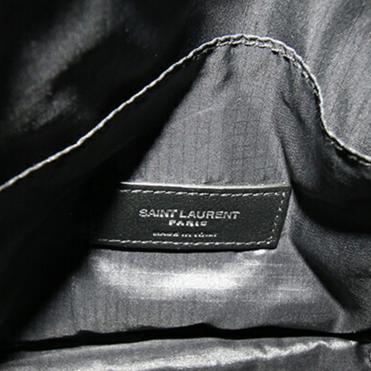 Saint Laurent Black Leather Shoulder Bag (Pre-Owned)