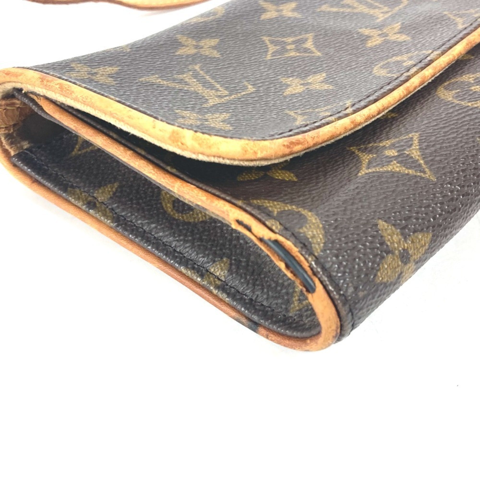 Louis Vuitton Brown Monogram Monogram Clutch Bag Pochette Shoulder Bag (Pre-Owned)