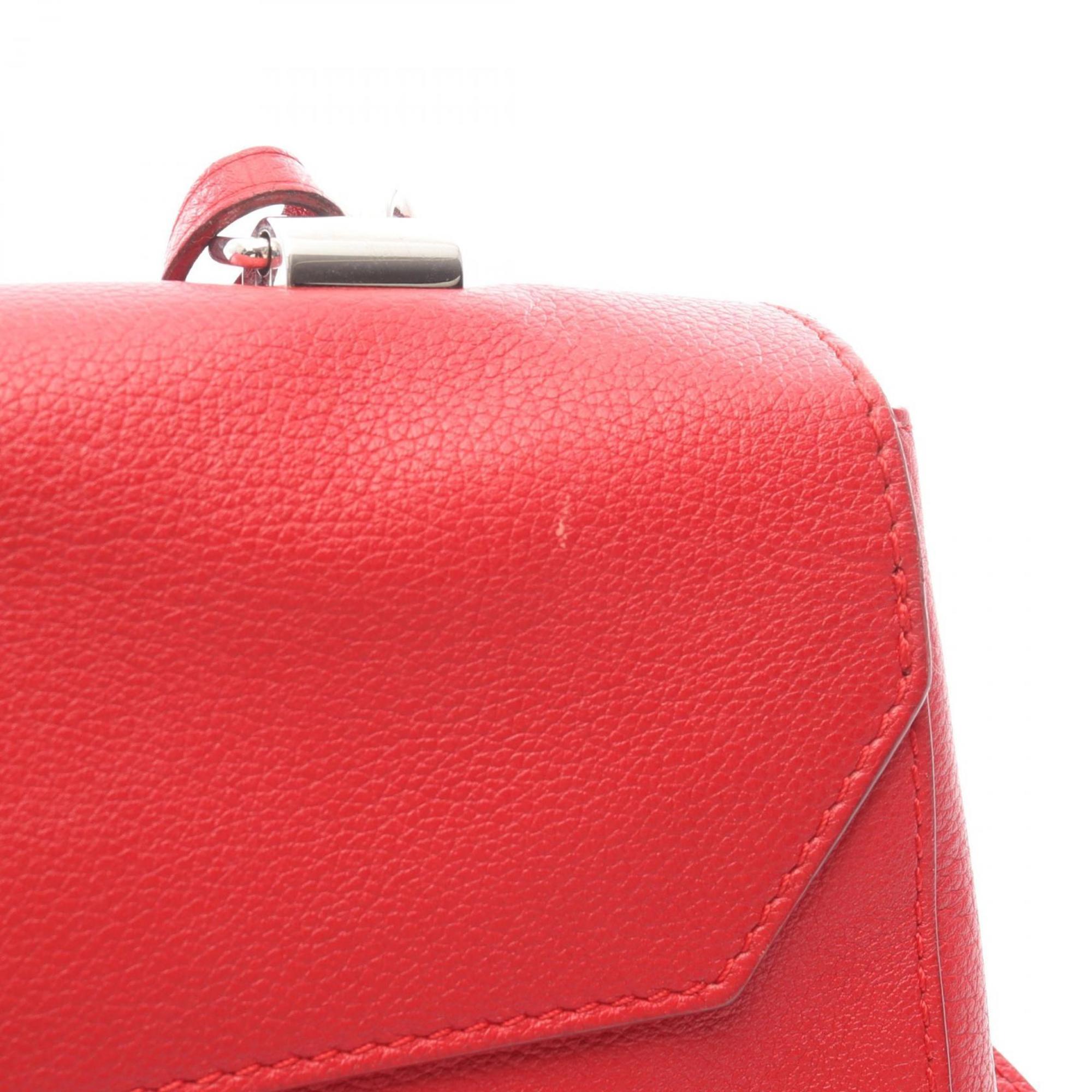 Louis Vuitton Red Color Ruby Leather Handbag (Pre-Owned)