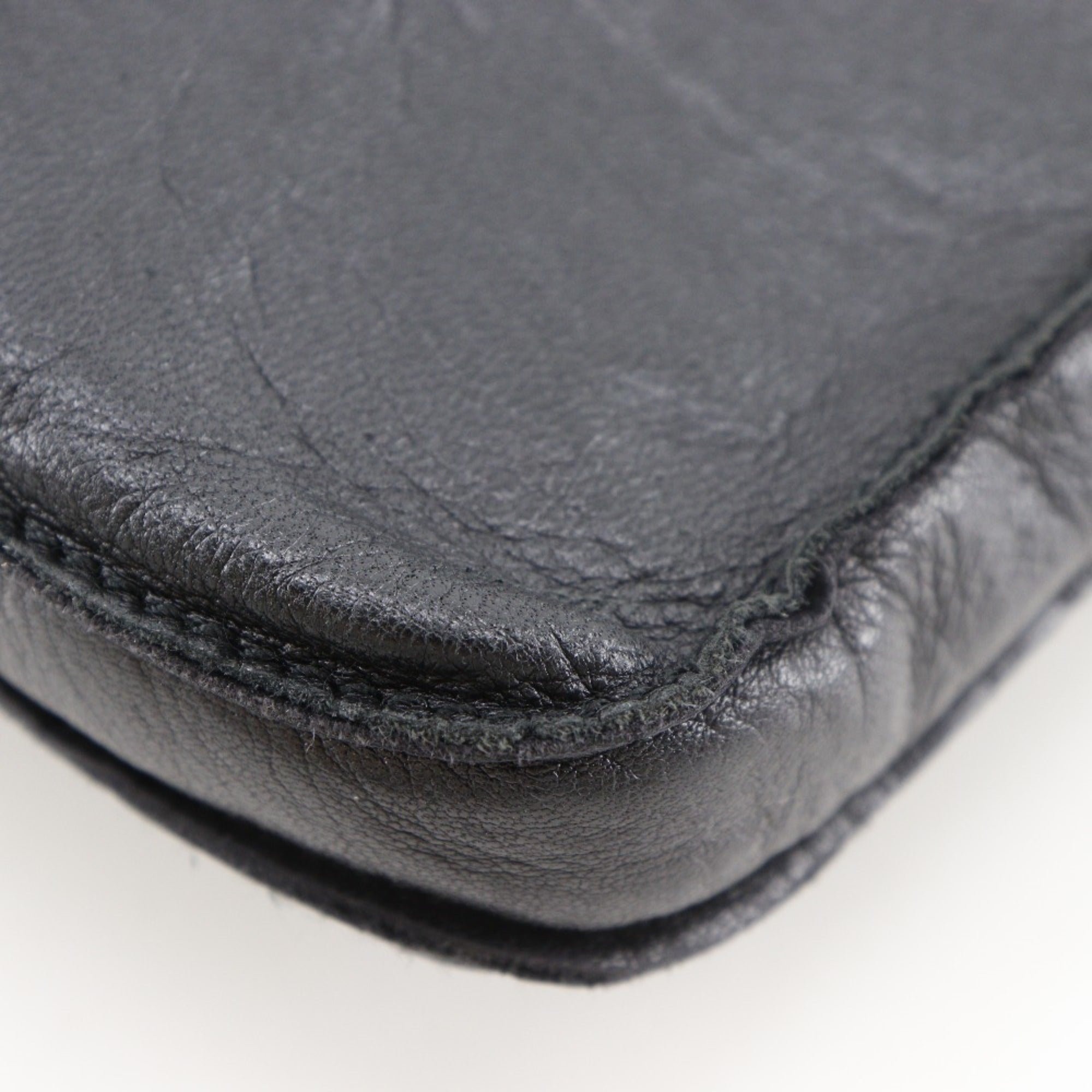 Hermes Black Leather Shoulder Bag (Pre-Owned)