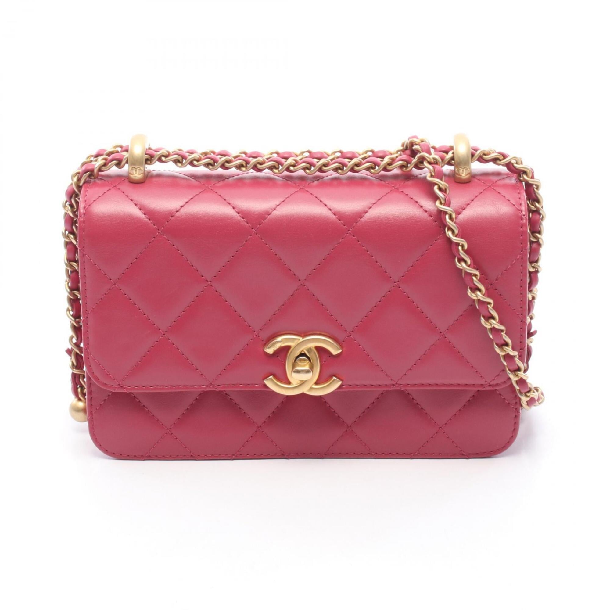 Chanel Matelasse Pink Leather Shoulder Bag (Pre-Owned)